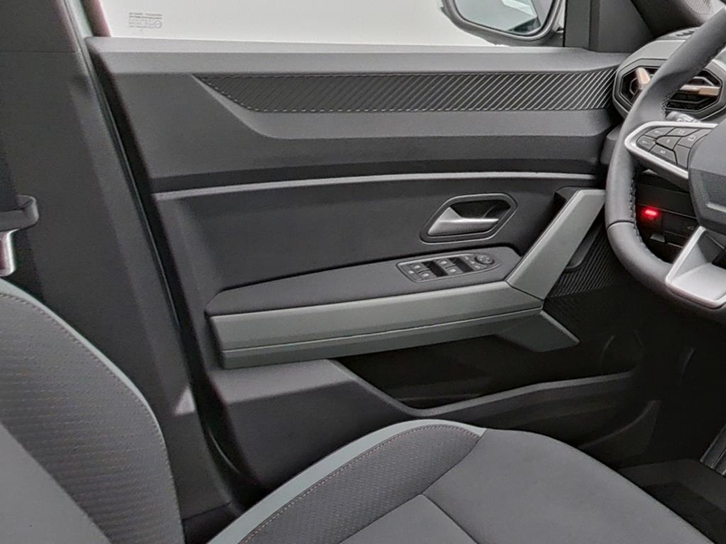 Dacia Bigster Extreme Mild Hybrid 140 — photo 13