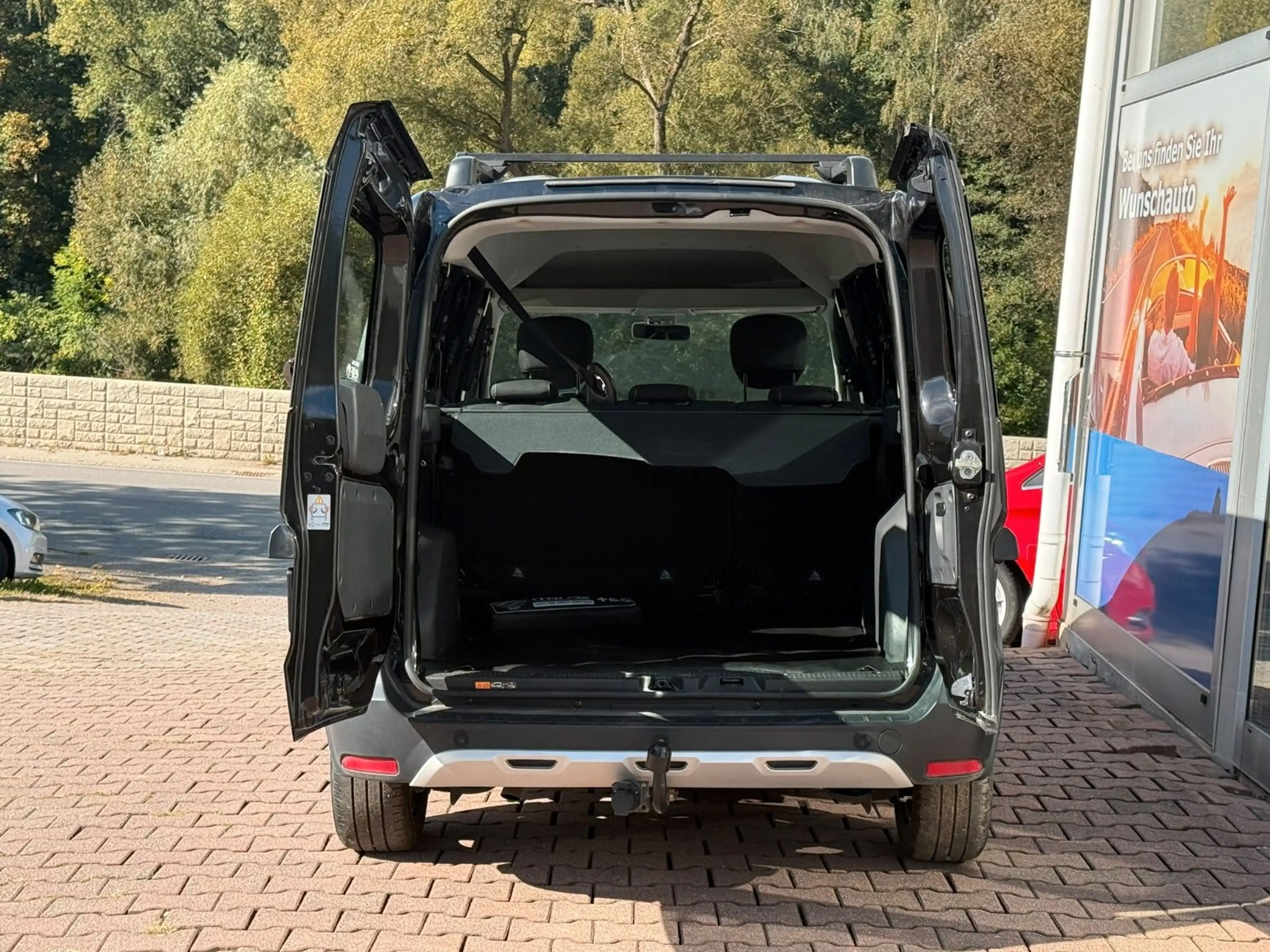 Dacia Dokker Stepway Plus — photo 8