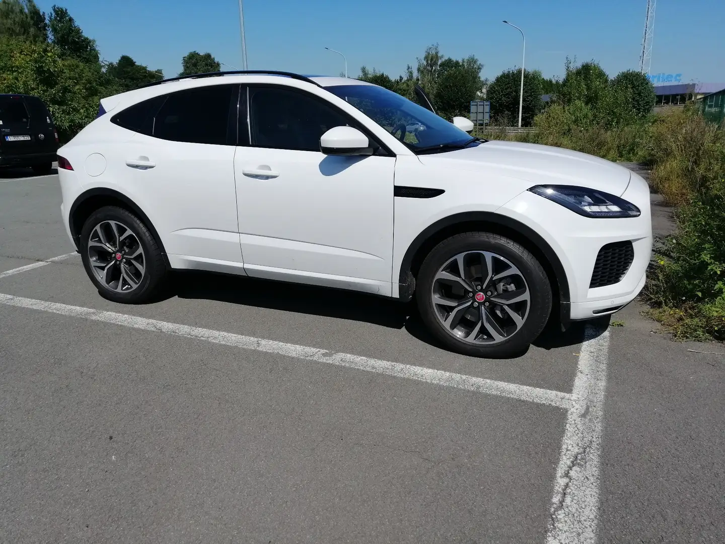 Jaguar E-Pace P200 AWD Aut. R-Dynamic - 2