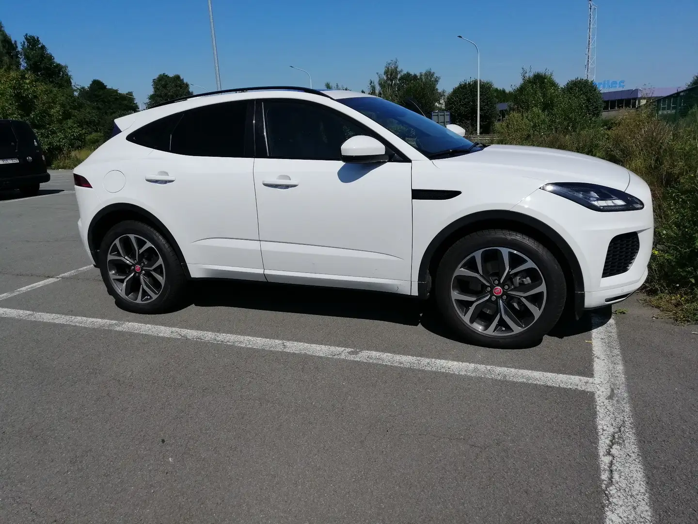 Jaguar E-Pace P200 AWD Aut. R-Dynamic - 1