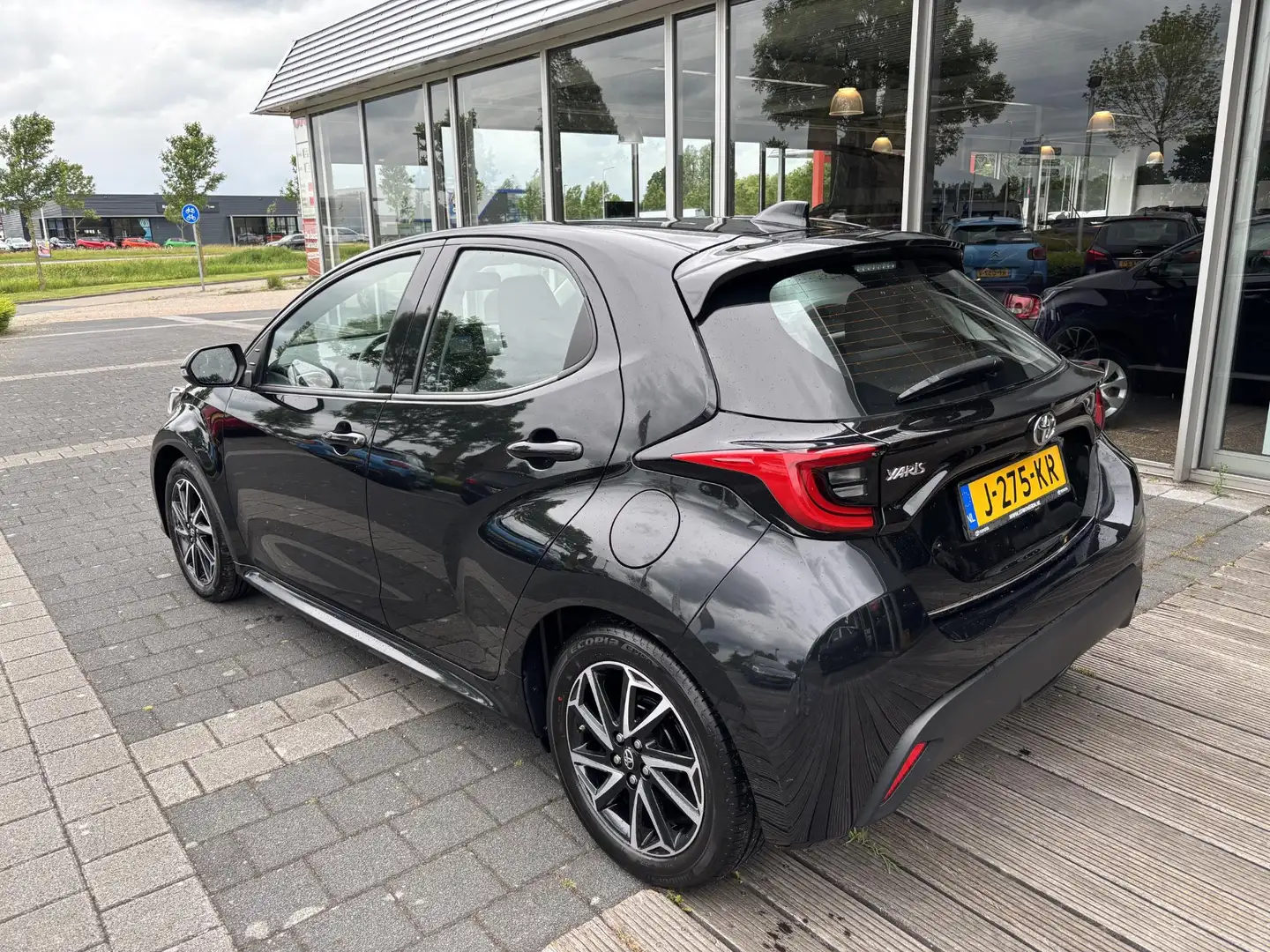 Toyota Yaris 1.5 VVT-i First Edition | 5 drs.| Adaptive Cruise Negro - 2