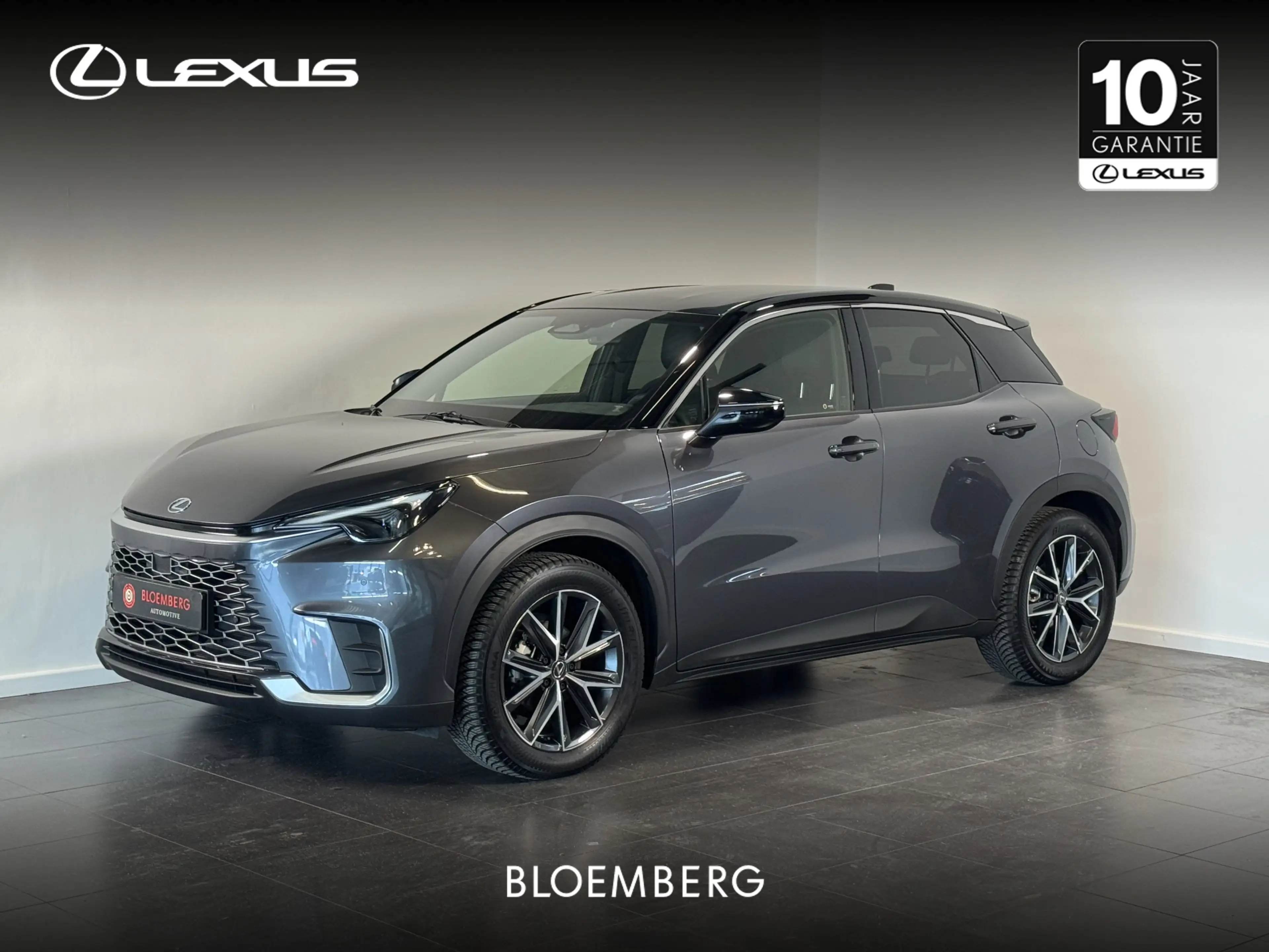 Lexus LBX Emotion 2WD | Stoelverwarming | Elektrische achter