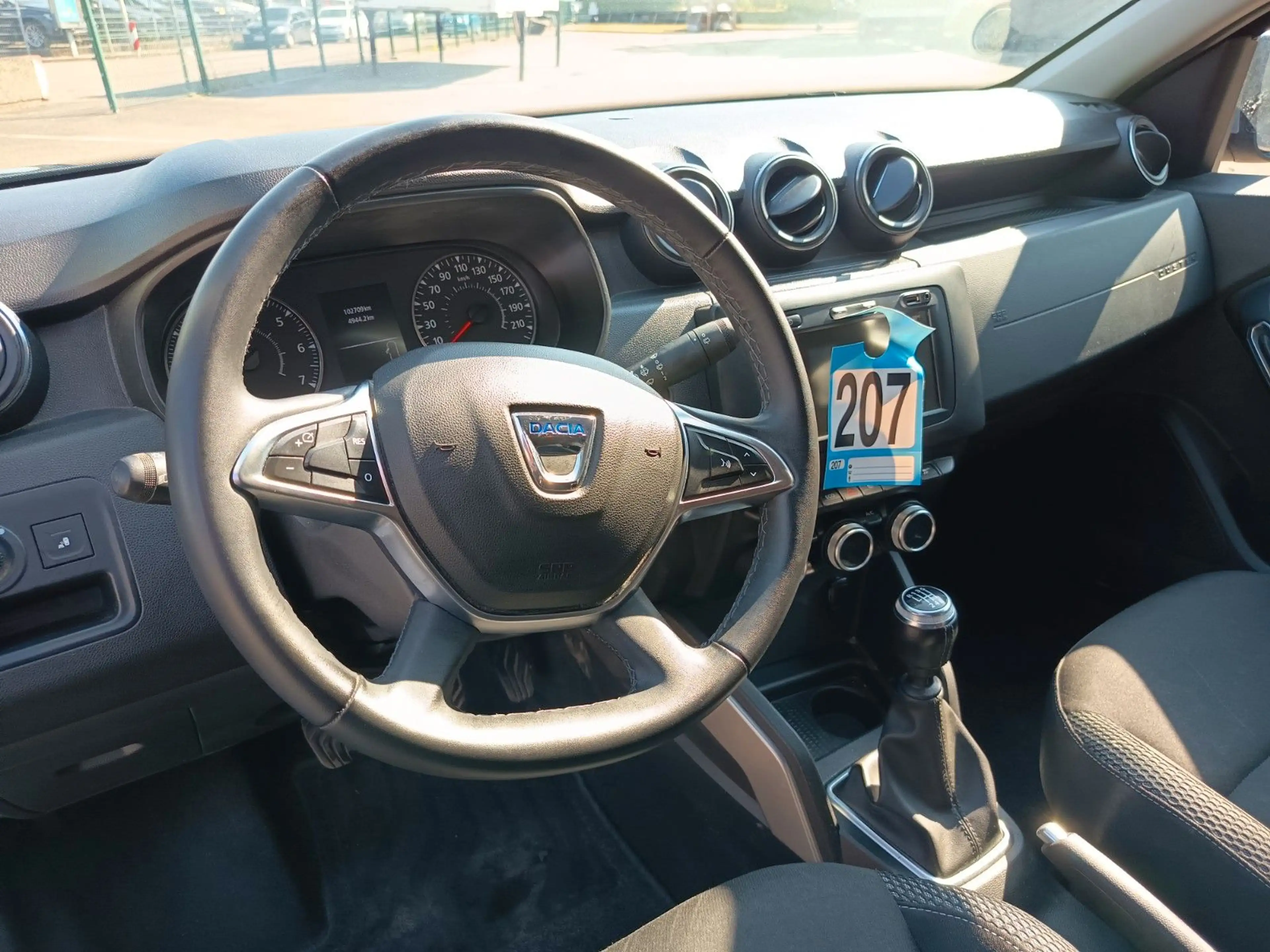 Dacia Duster II Prestige 4WD — photo 14