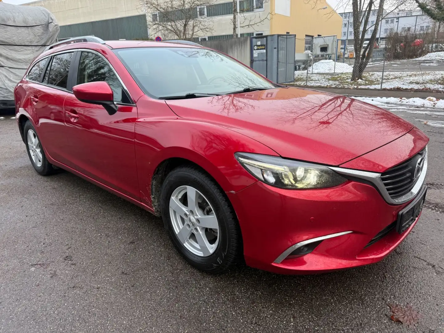 Mazda 6 Kombi Exclusive-Line EURO 6 1 Hand HU 9.2026 Rouge - 1