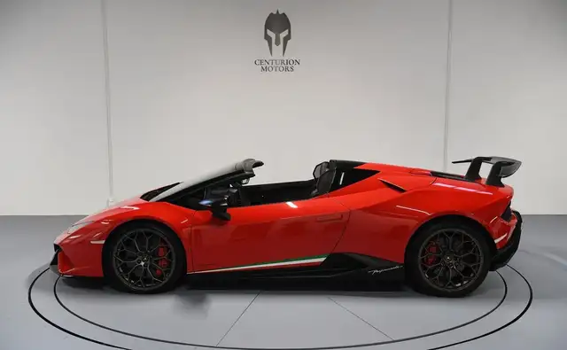 Lamborghini Spyder LP640-4 view 5
