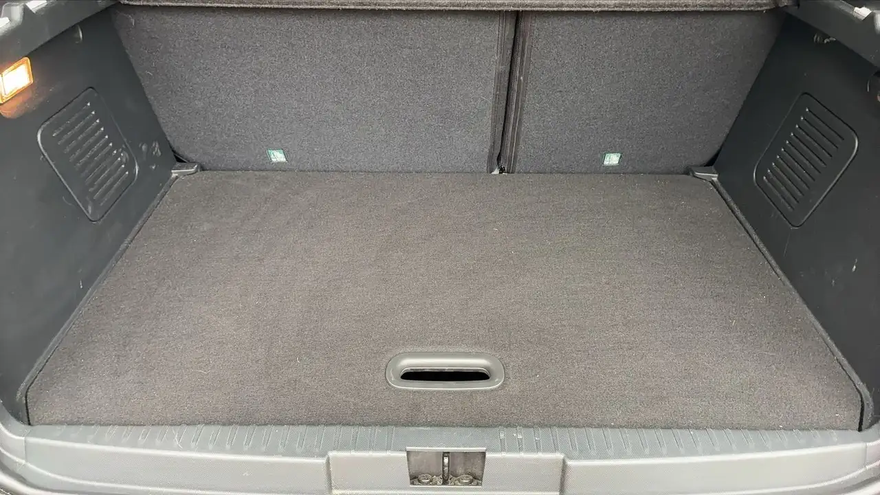 Renault Captur — photo 25