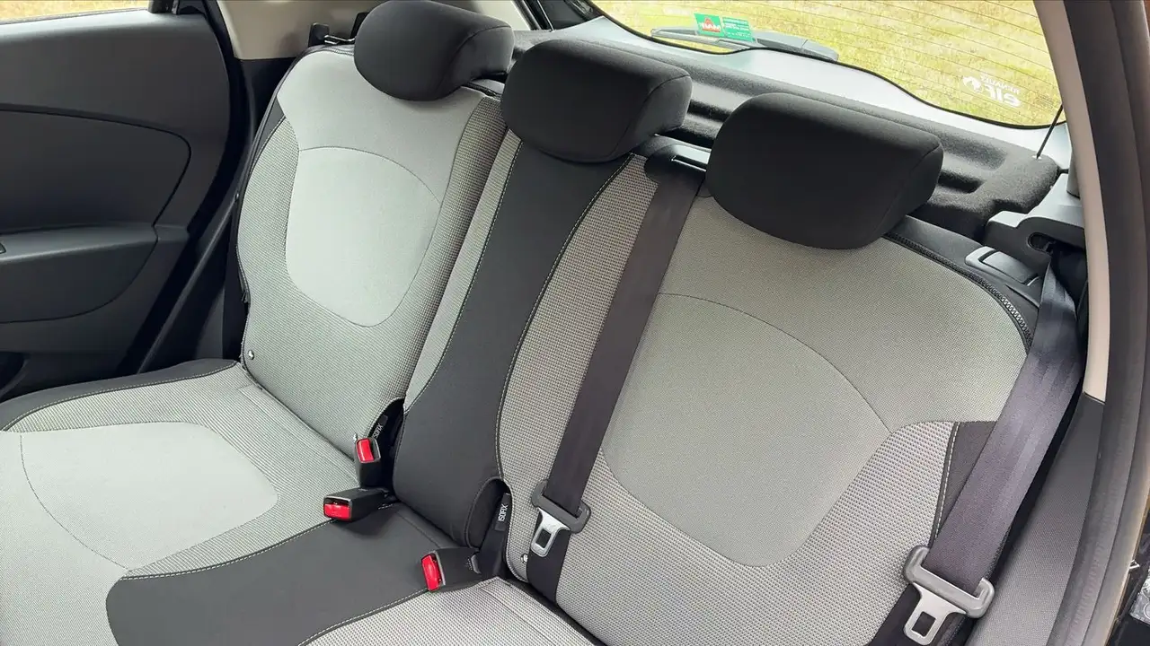 Renault Captur — photo 9