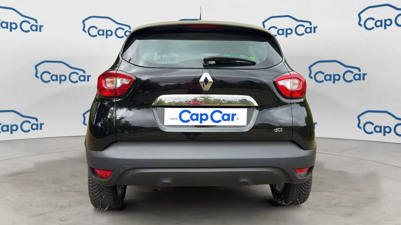 Renault Captur — photo 3