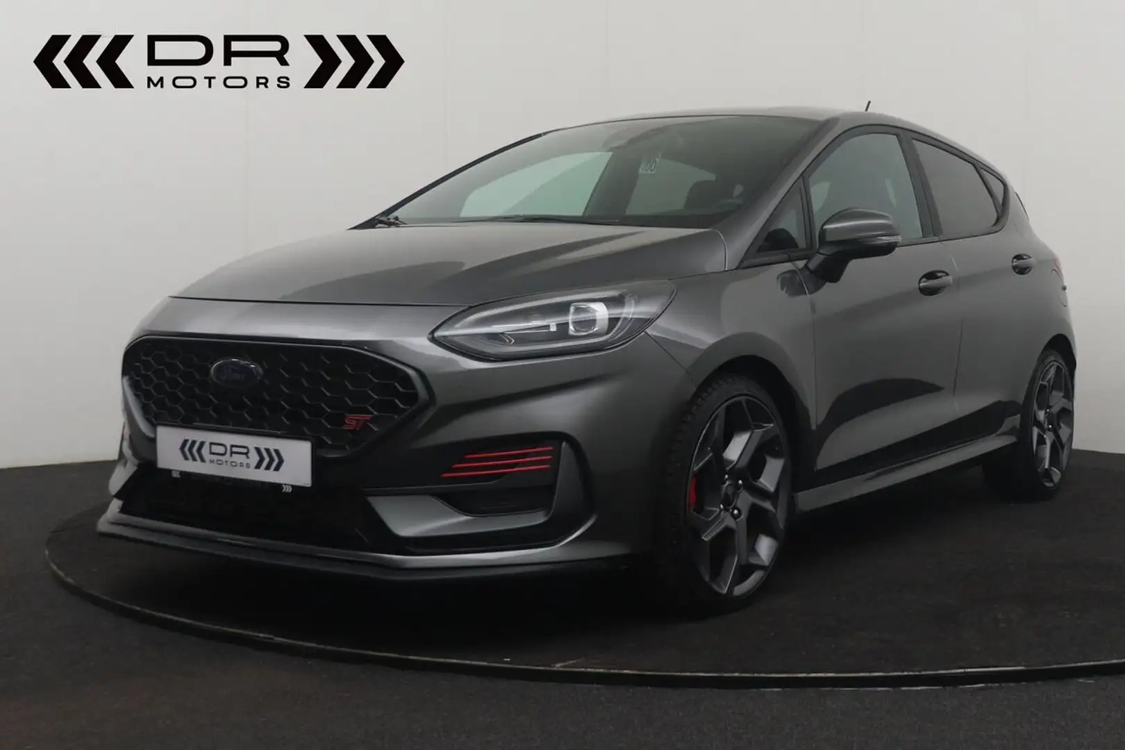 Ford Fiesta FIESTA ST - BANG & OLUFSEN - CARPLAY - KEYLESS ENT Grijs - 1