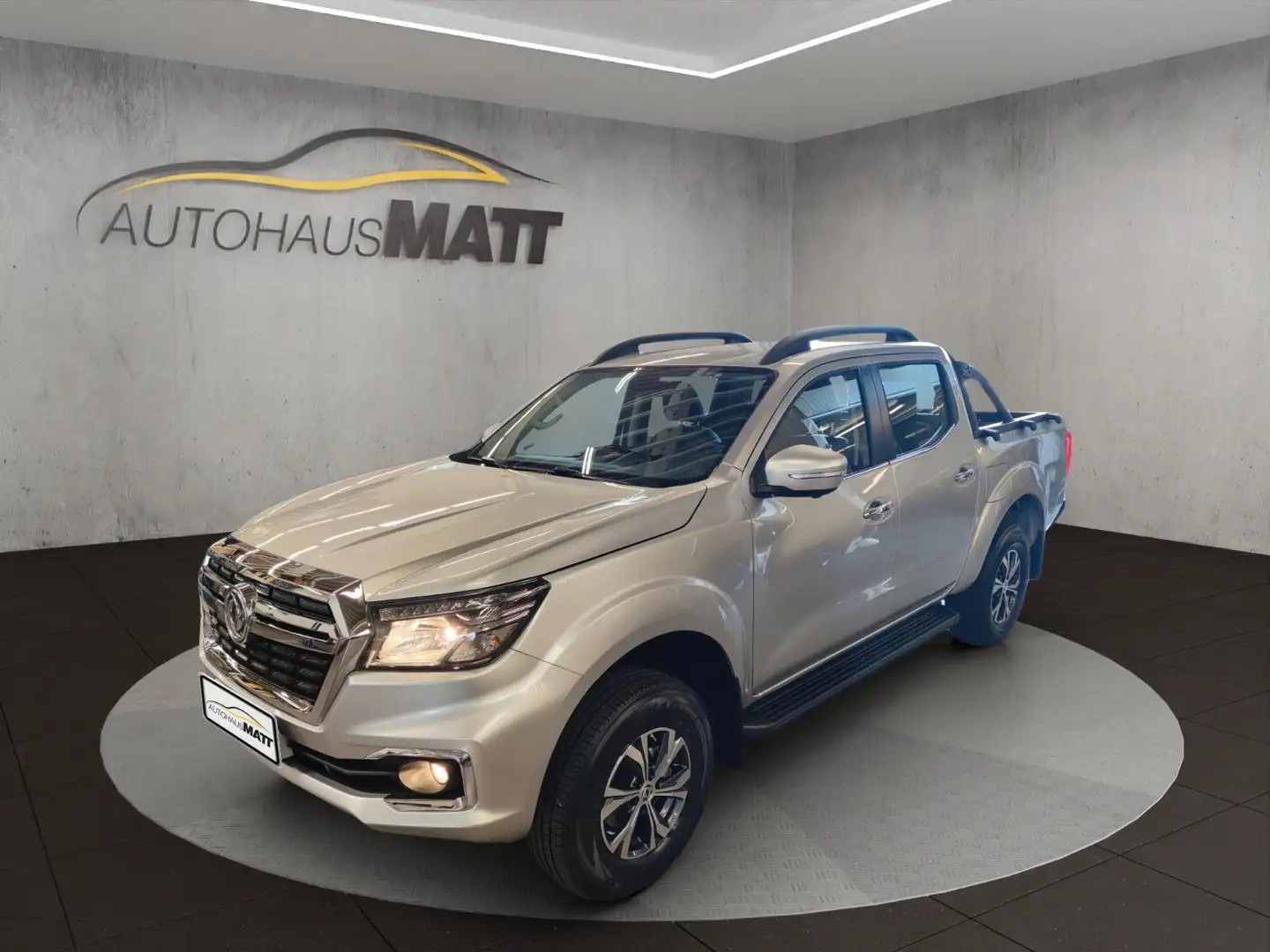 DFSK Rich 6 8-Gang Automatik ZF 4x4 Silber - 1