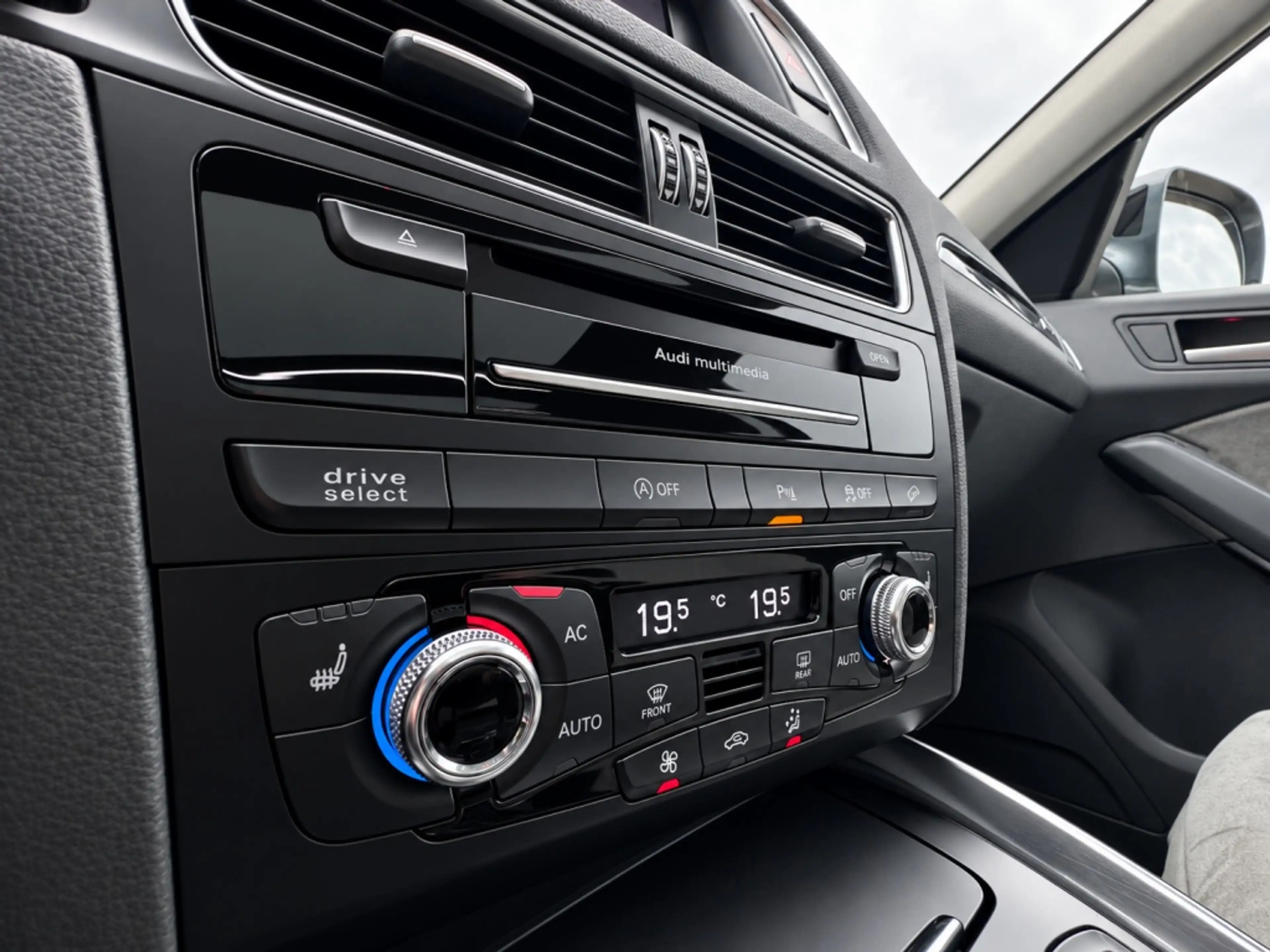 Audi Q5 3.0 TFSI Quattro Pano Camera Cam Trekhaak NAP — photo 12