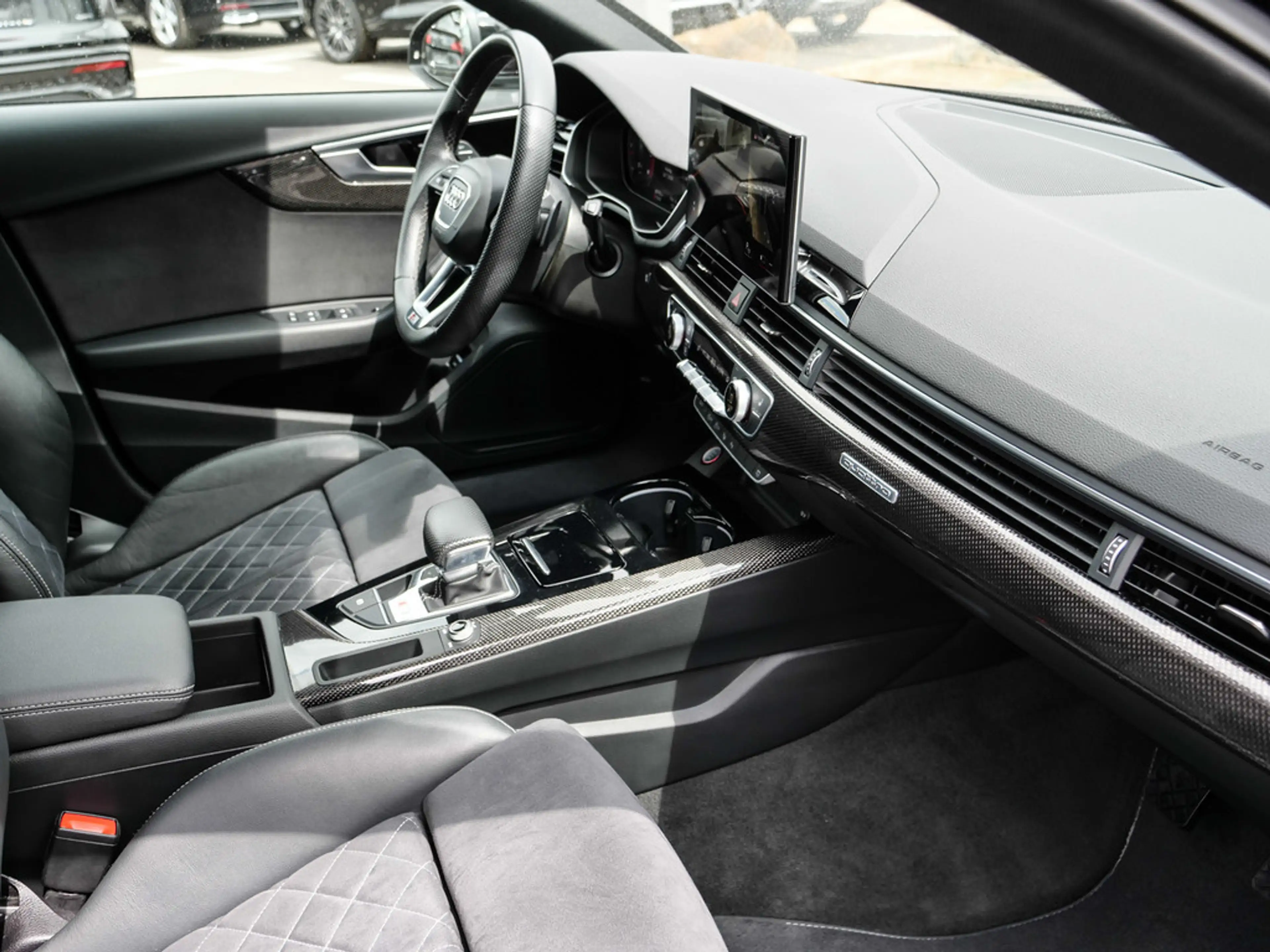 Audi S4 Avant 3.0 TDI quattro AHK/Matrix-LED/Optikpaket-Black/360°-Kamera/K — photo 15