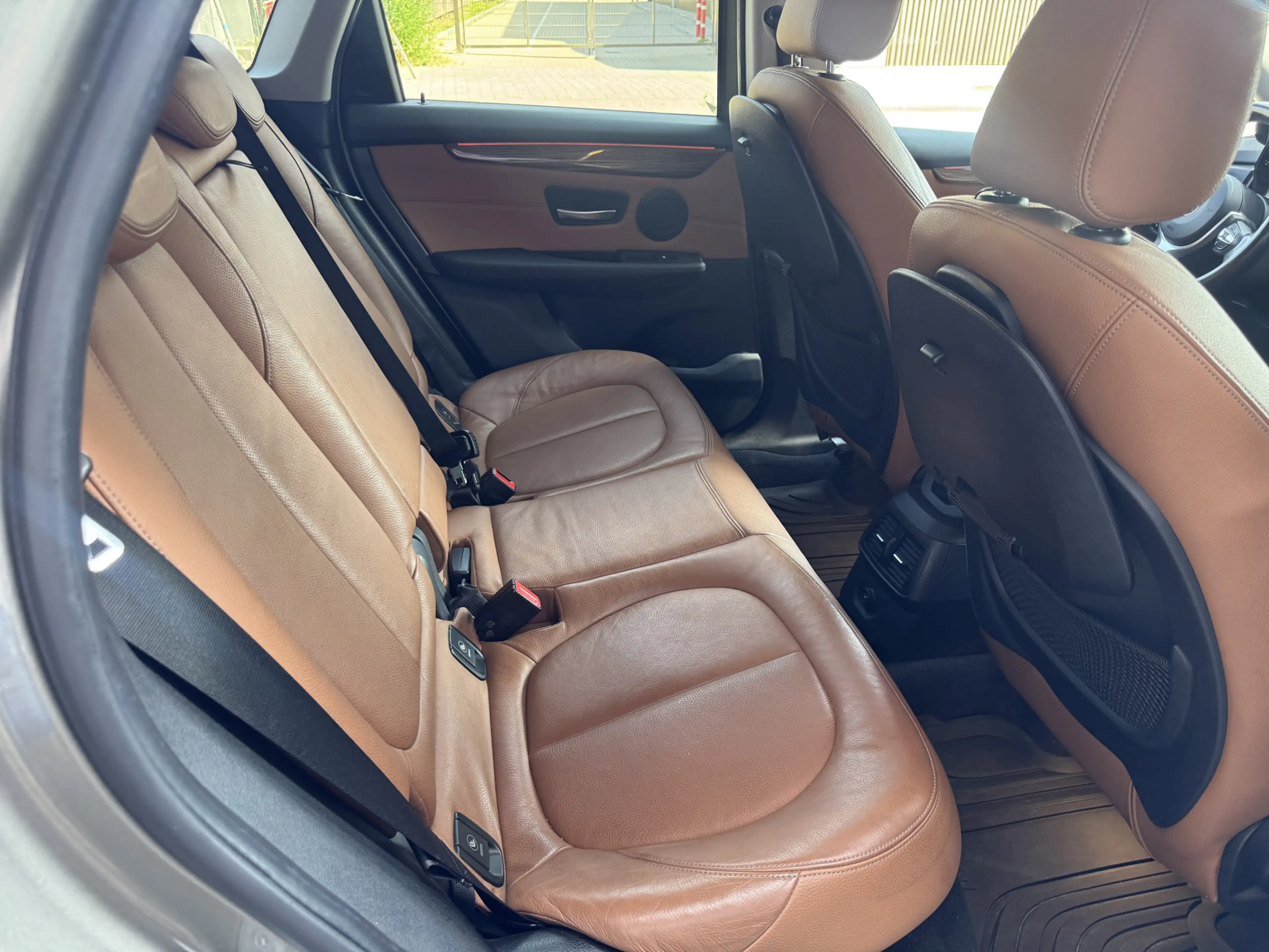 BMW 225 2-serie Active Tourer 225xe iPerformance Executive — photo 9