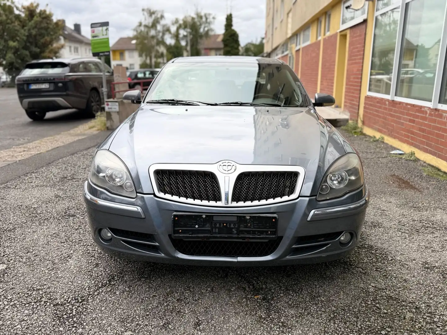 Brilliance BS4 *43 TKM Šedá - 2