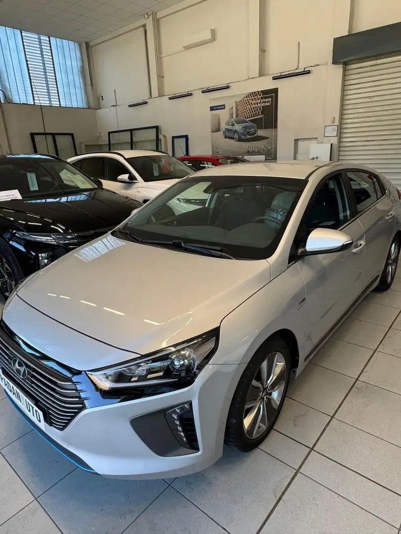 Hyundai IONIQ 1.6 Hybrid DCT Style Grigio - 2