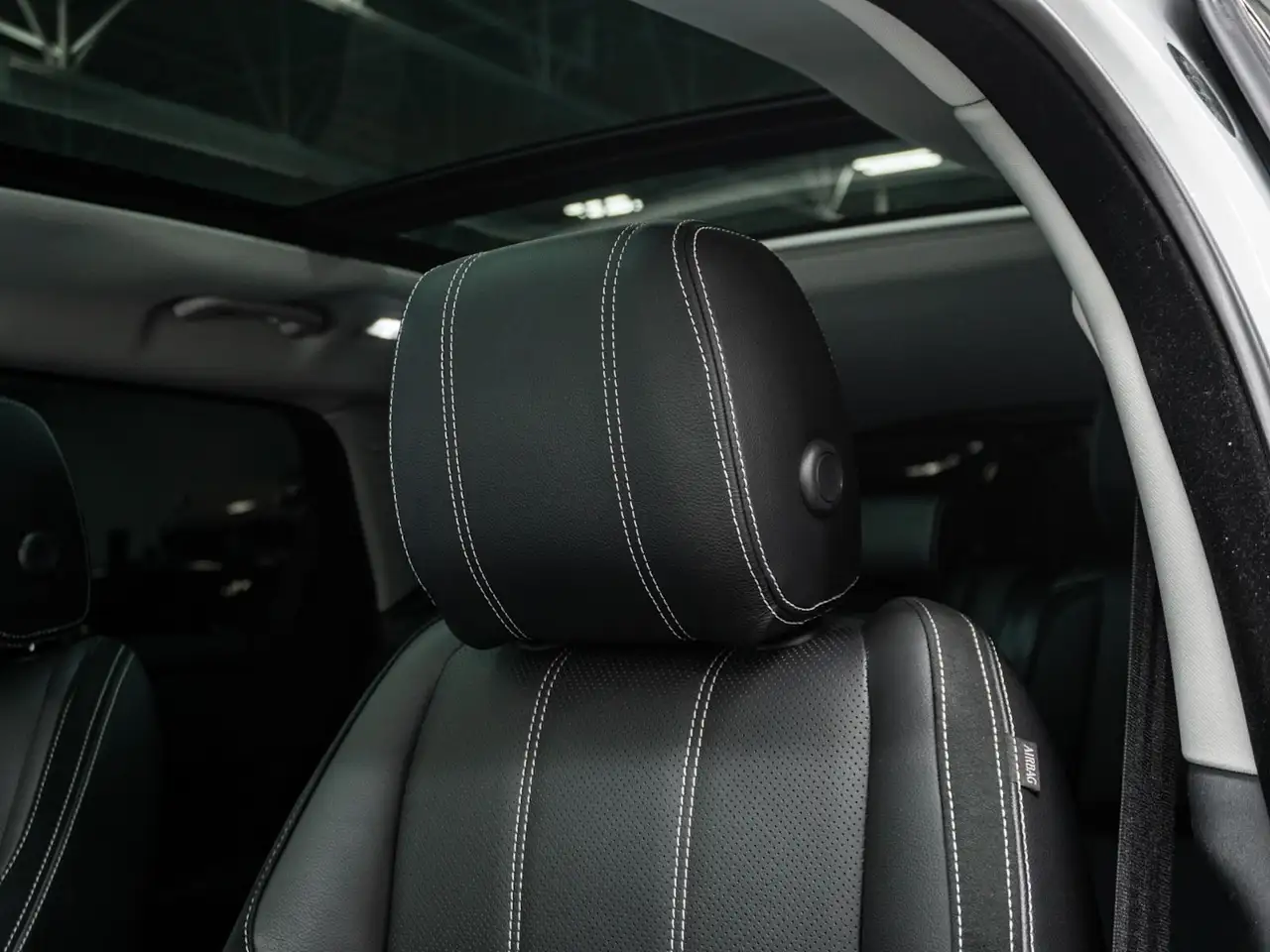 Land Rover Range Rover Velar снимка Land Rover Range Rover Velar