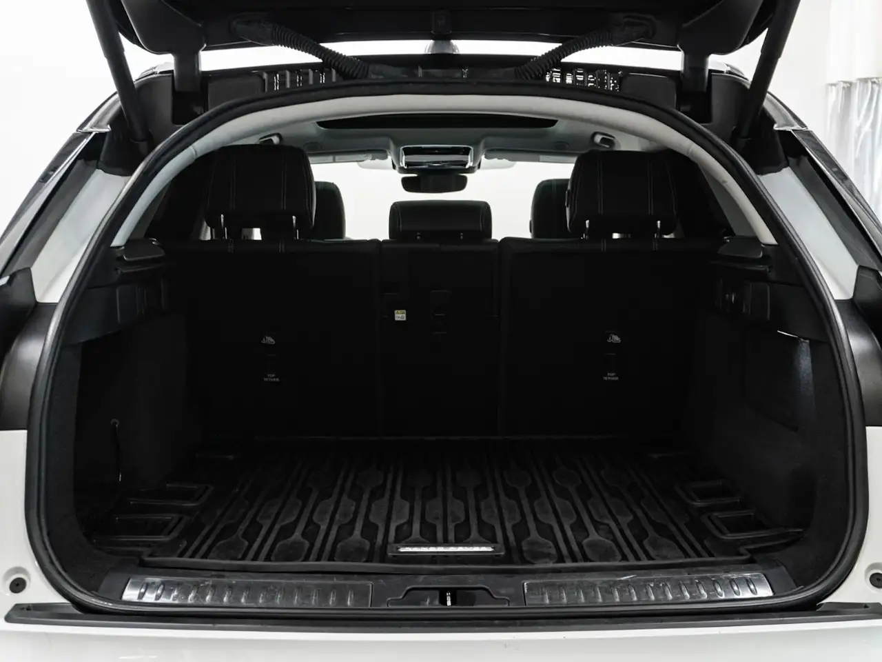 Land Rover Range Rover Velar снимка Land Rover Range Rover Velar
