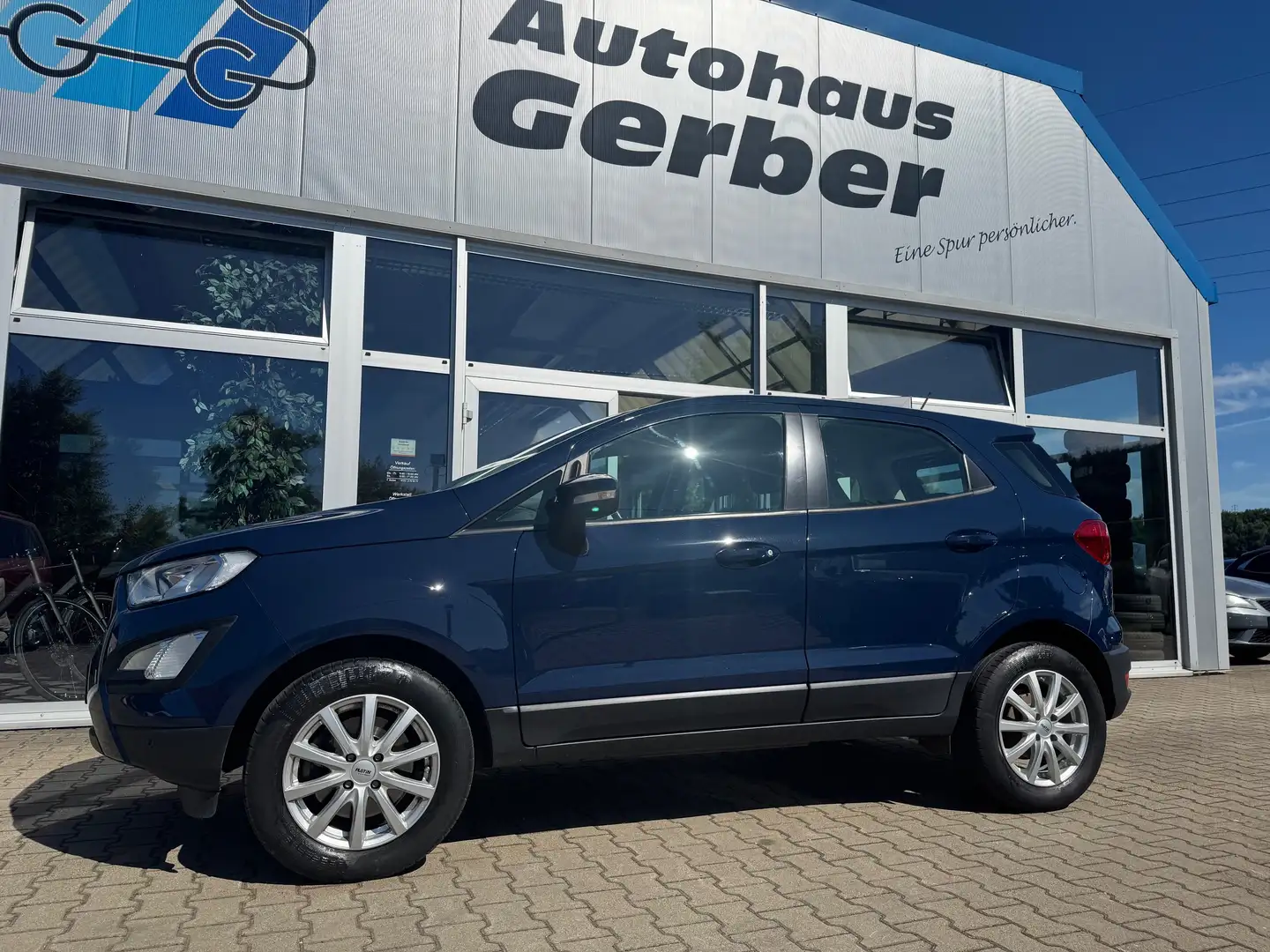Ford EcoSport 1.0 EcoBoost TREND Winter-Paket Blauw - 1