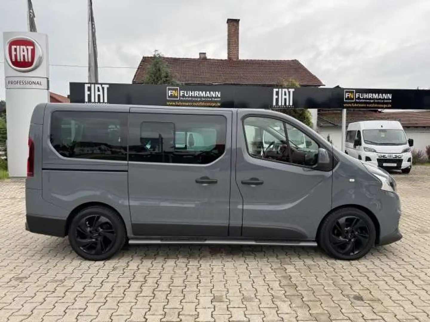 Fiat Talento KOMBI M1 L1H1 SPORTIVO 145 EJ TT 2.0 Šedá - 2