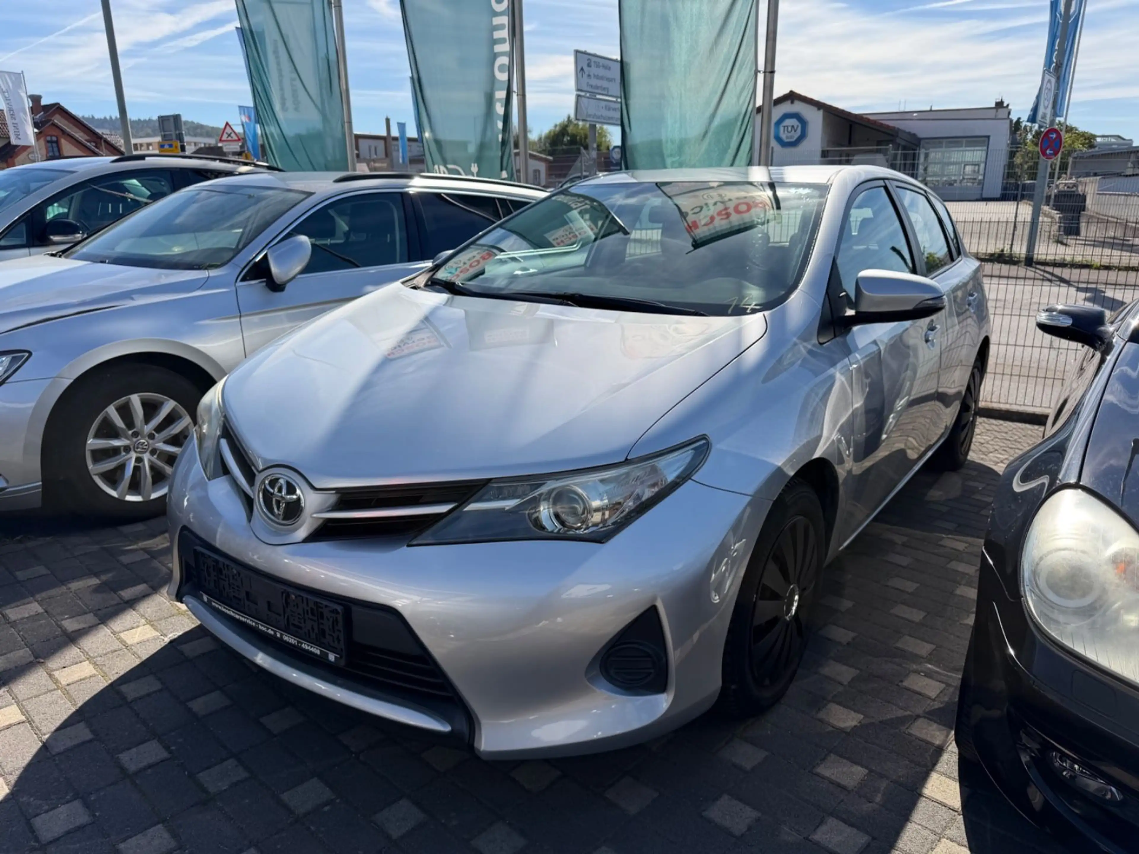 Toyota Auris Cool
