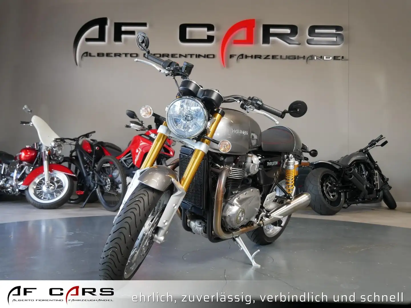 Triumph Thruxton R  Vance+Hines ABM Lenker Griffheizung Silver - 1