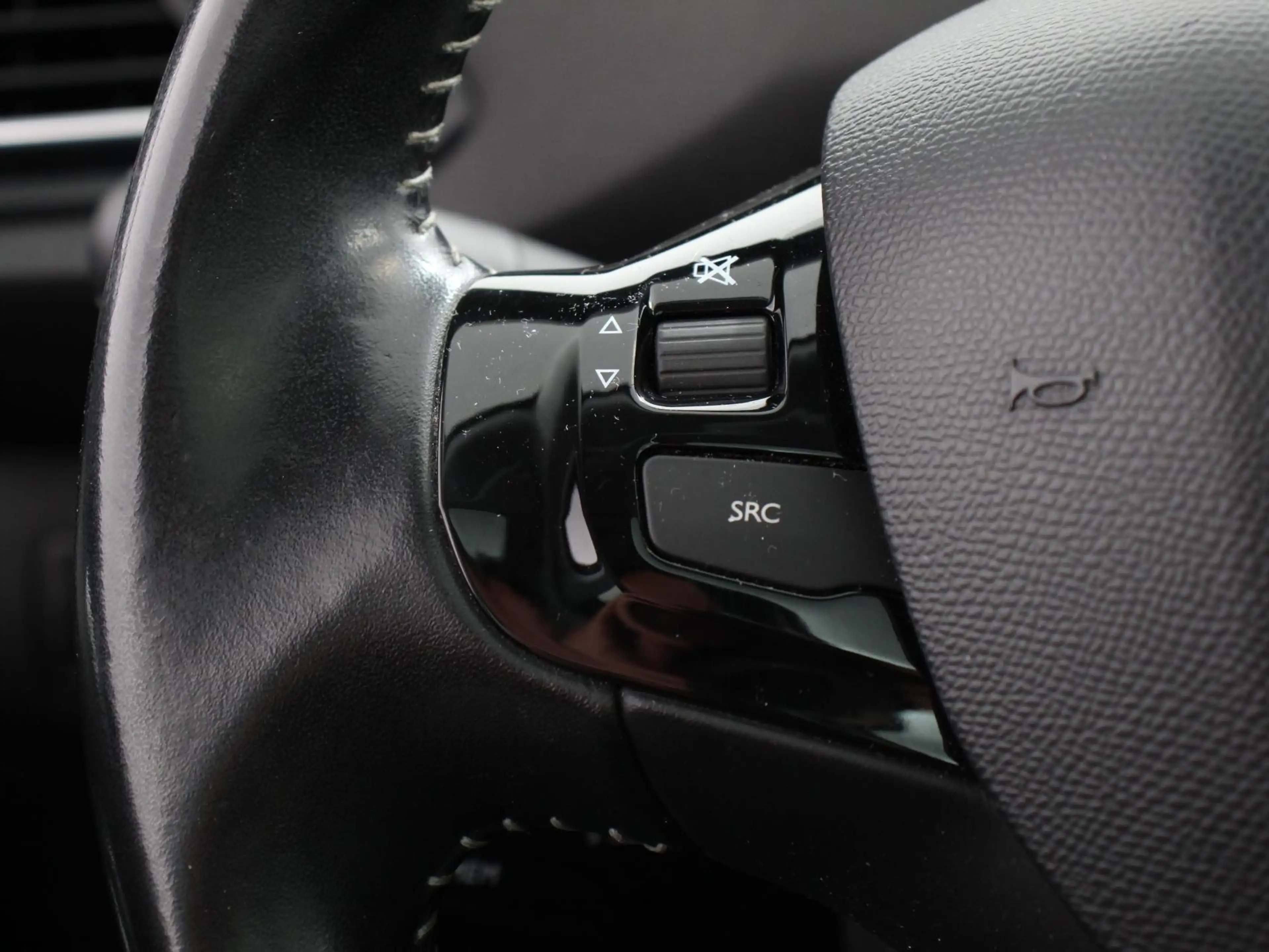 Peugeot 308 1.2 PureTech Blue Lease Premium Lees opmerkingen! — photo 11
