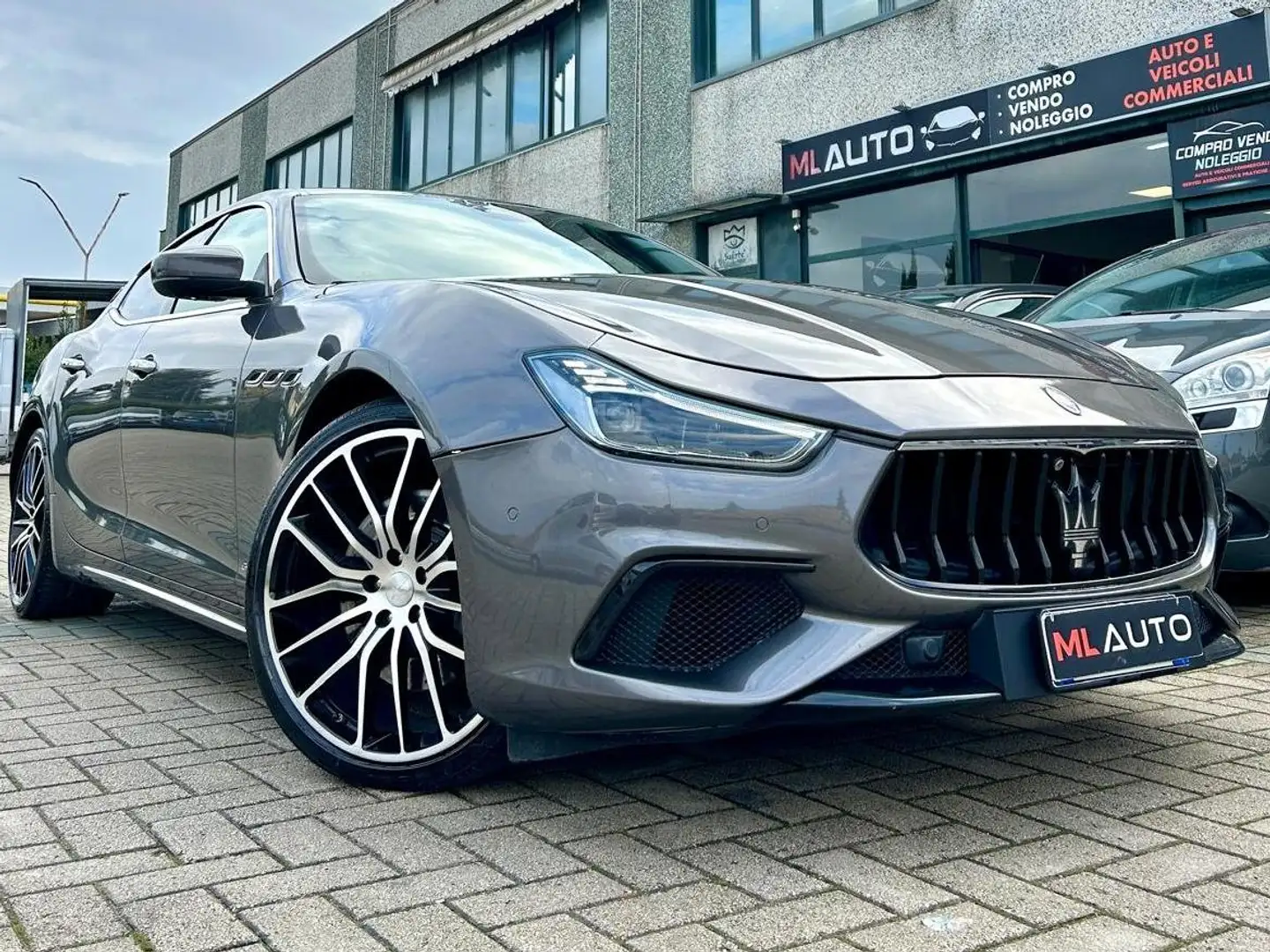 Maserati Ghibli Ghibli 3.0 V6 S Q4 Gransport 430cv auto Gris - 1