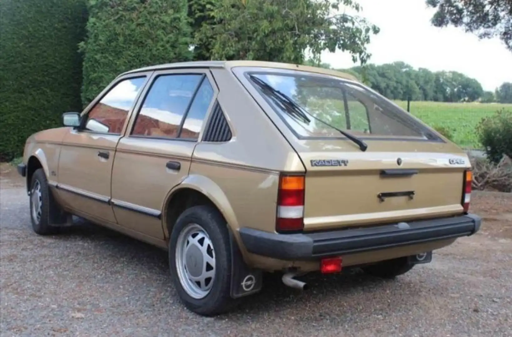 Opel Kadett D Brons - 2