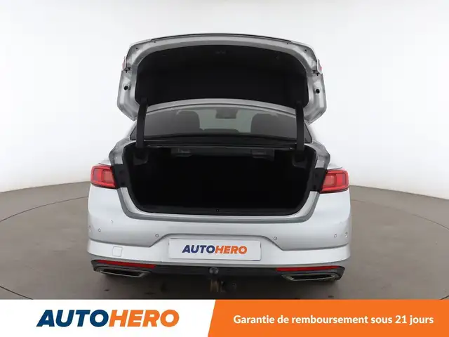 Renault Talisman view 16