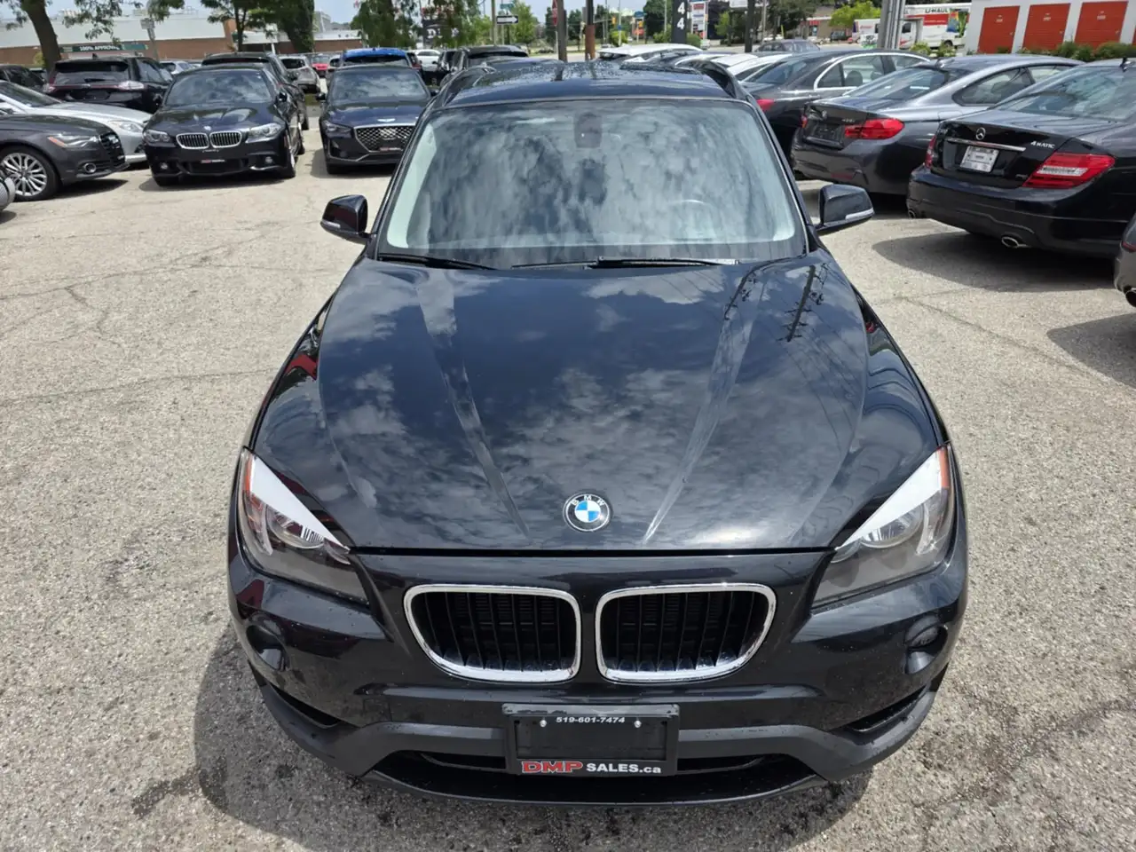 BMW X1 снимка BMW X1