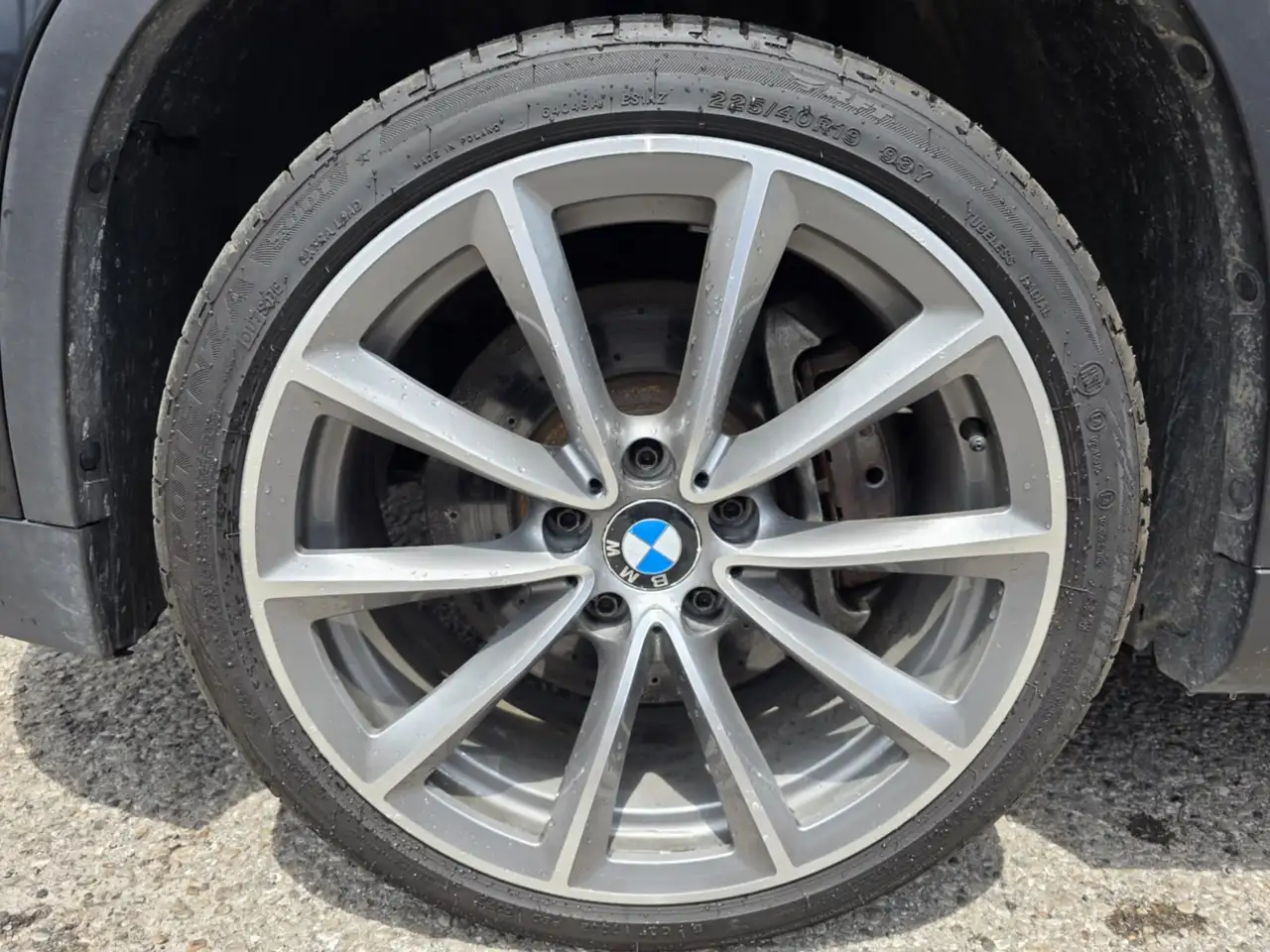 BMW X1 снимка BMW X1
