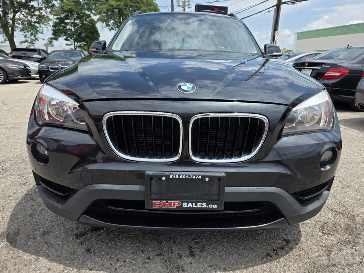 BMW X1 снимка BMW X1