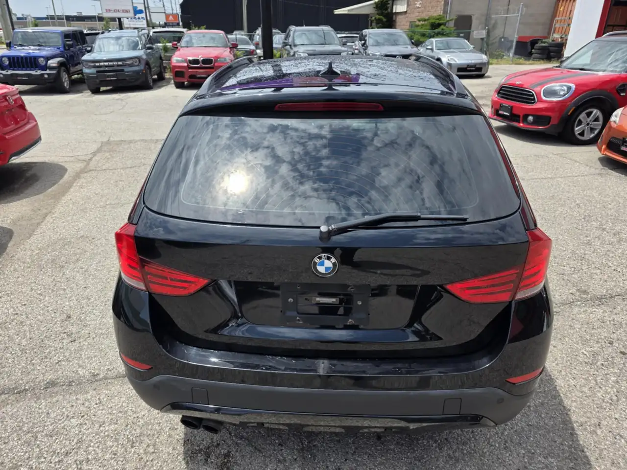 BMW X1 снимка BMW X1