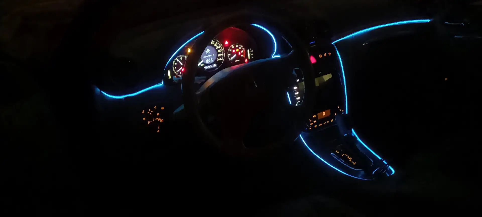 Mercedes-Benz CLK 320 Coupe Avantgarde automatica 3.2v6 - 2