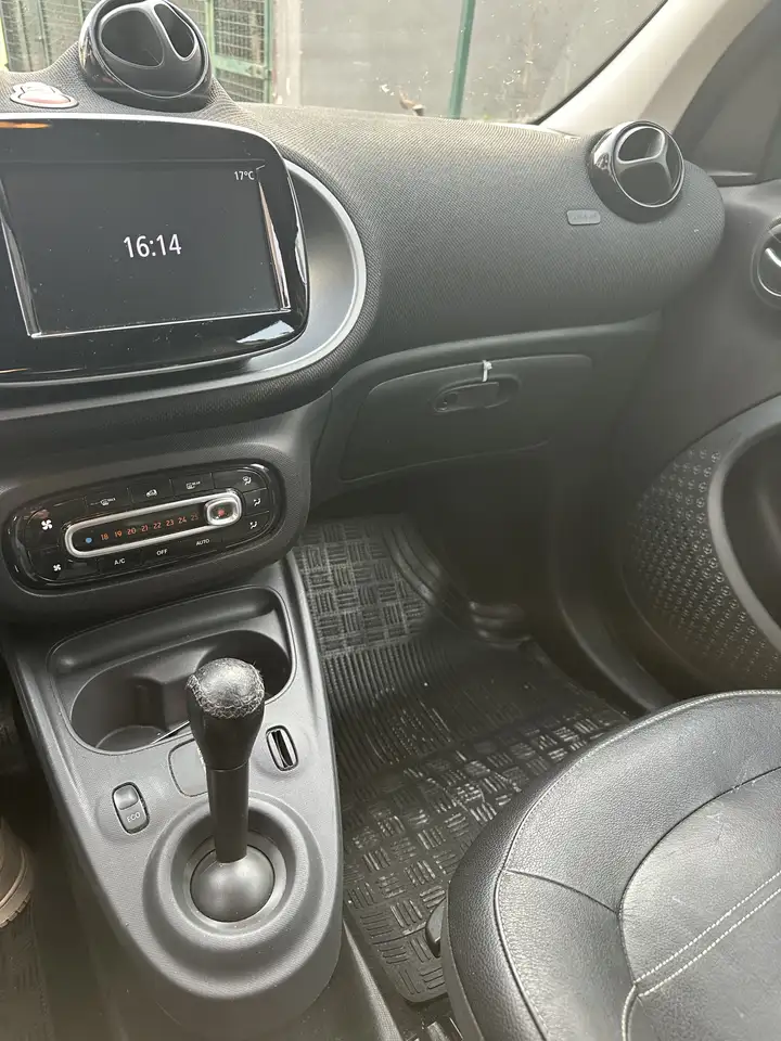 smart forFour 2022