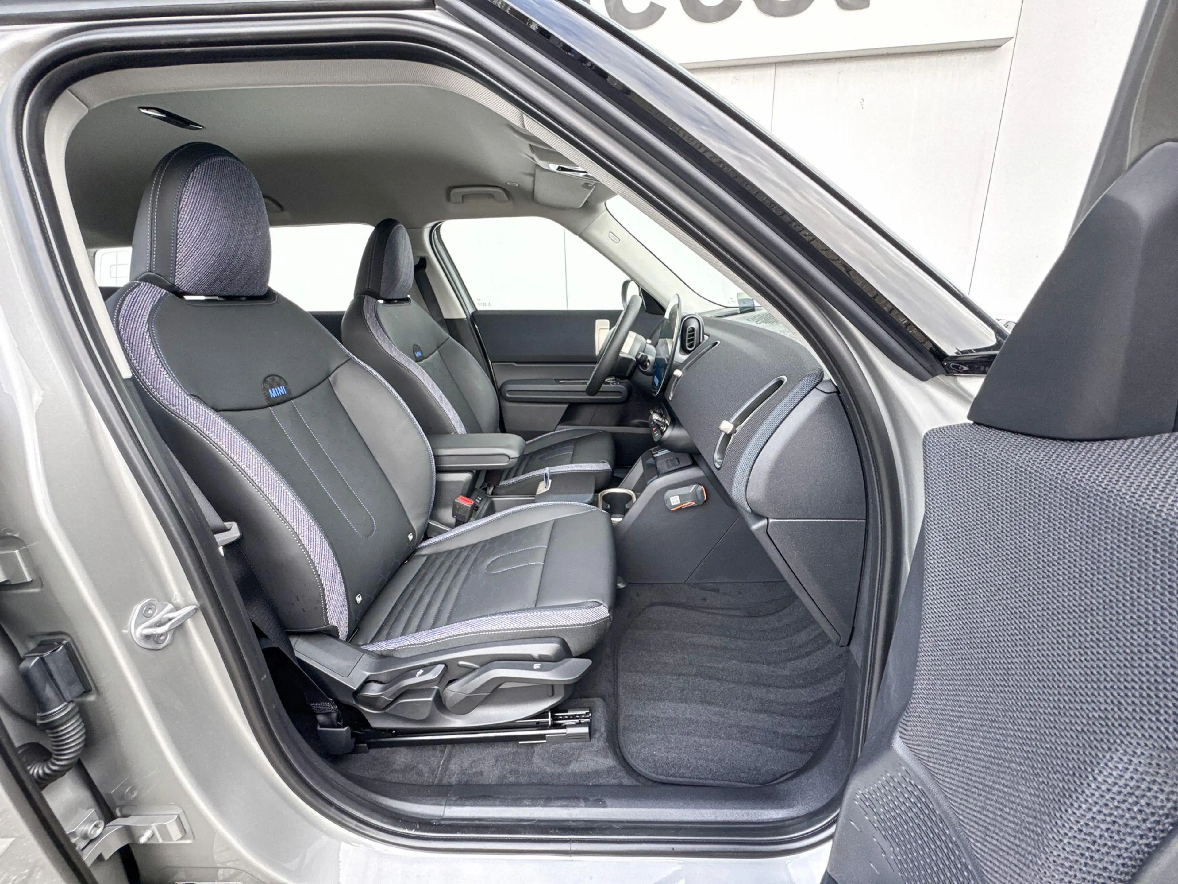 MINI Countryman E Electric Classic Pakket M — photo 6