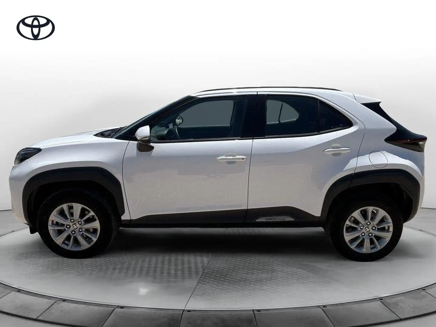Toyota Yaris Cross Yaris Cross 1.5 Hybrid 5p. E-CVT Active Bianco - 2
