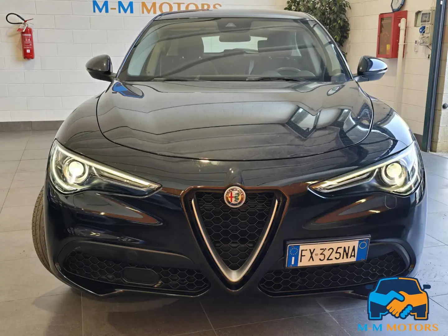 Alfa Romeo Stelvio 2.2 Turbodiesel 160 CV AT8 PROMMO Zwart - 2