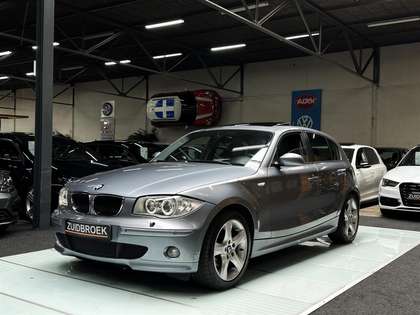 BMW 120 1 Serie 120i AUTOMAAT 5-Deurs Xenon Opendak YOUNGT