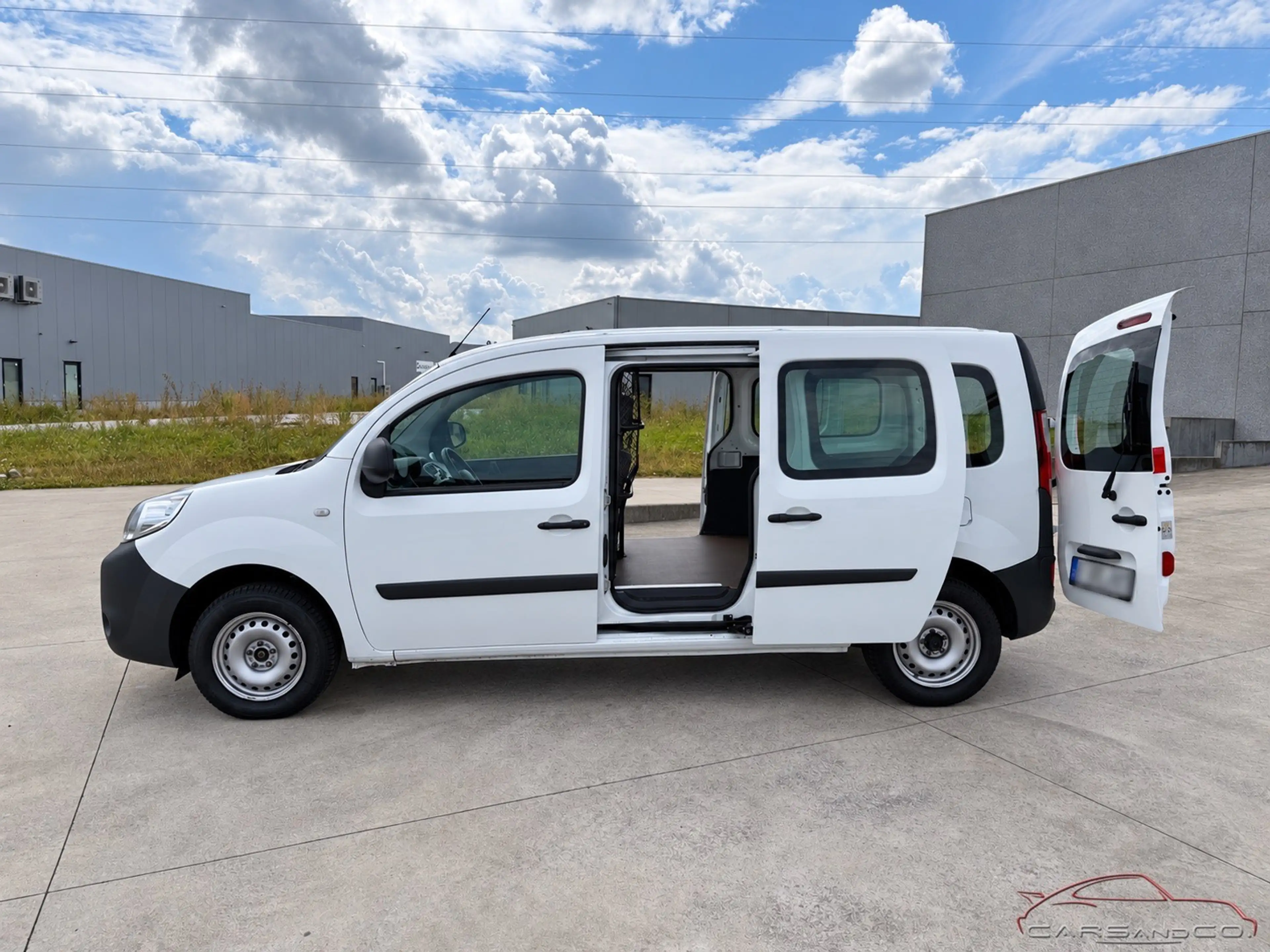 Renault Kangoo MAXI 1.5 Blue dCi 95 • 2022 • 73.000 KM • 2 PORTES LAT. • 7.900€ TVAC • GARANTIE 1 AN — photo 12