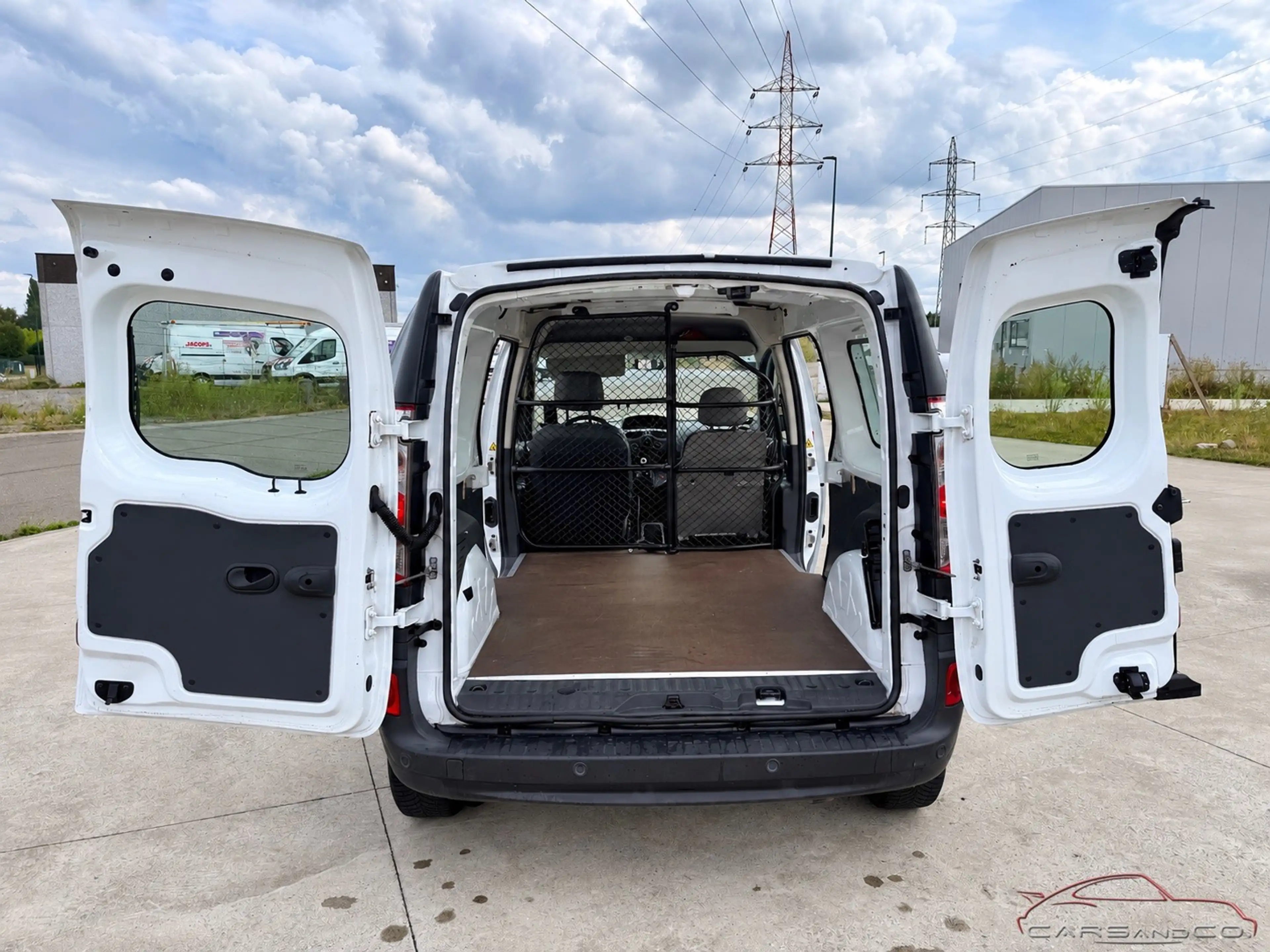 Renault Kangoo MAXI 1.5 Blue dCi 95 • 2022 • 73.000 KM • 2 PORTES LAT. • 7.900€ TVAC • GARANTIE 1 AN — photo 11