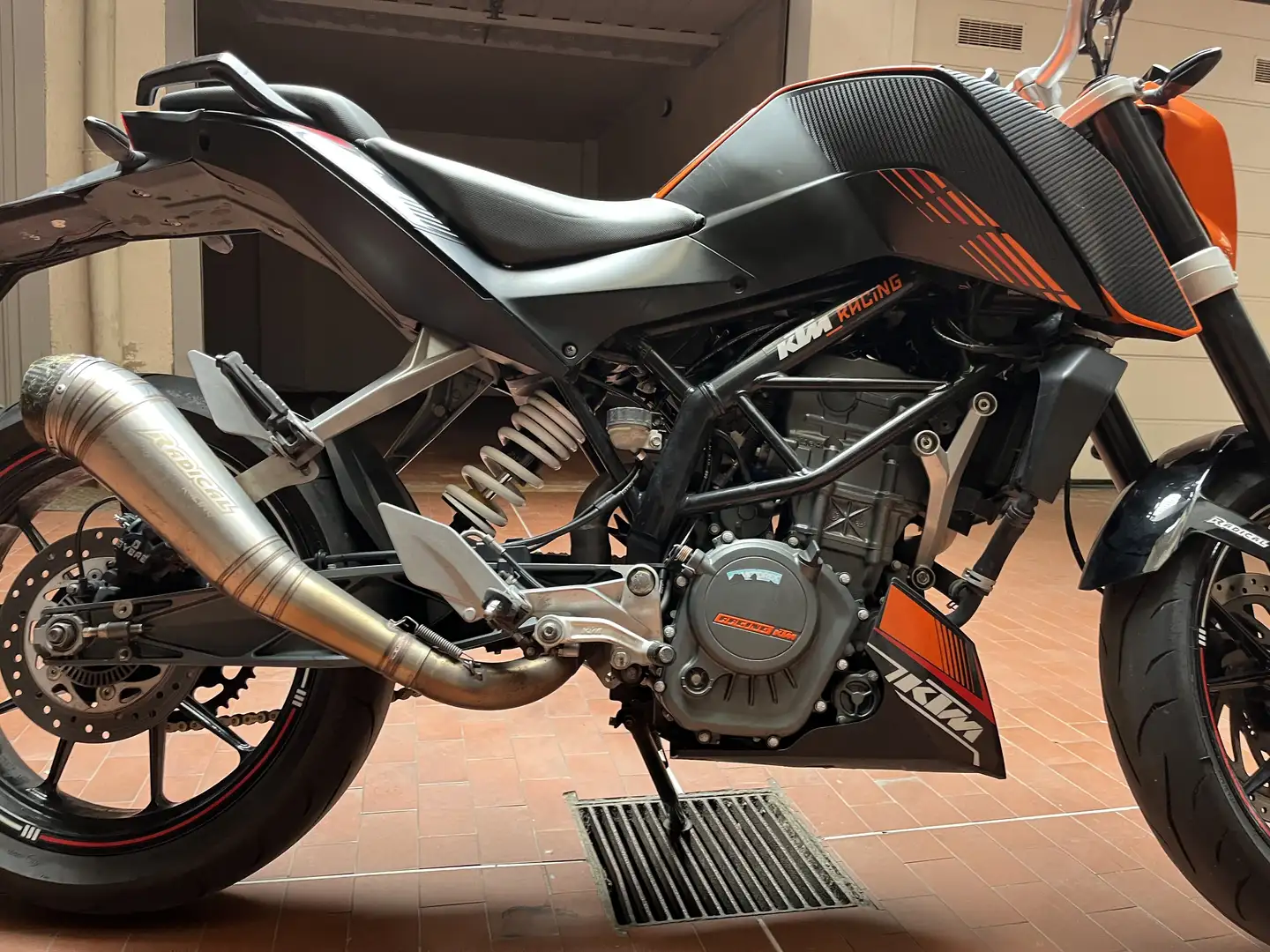 KTM 125 Duke - 2