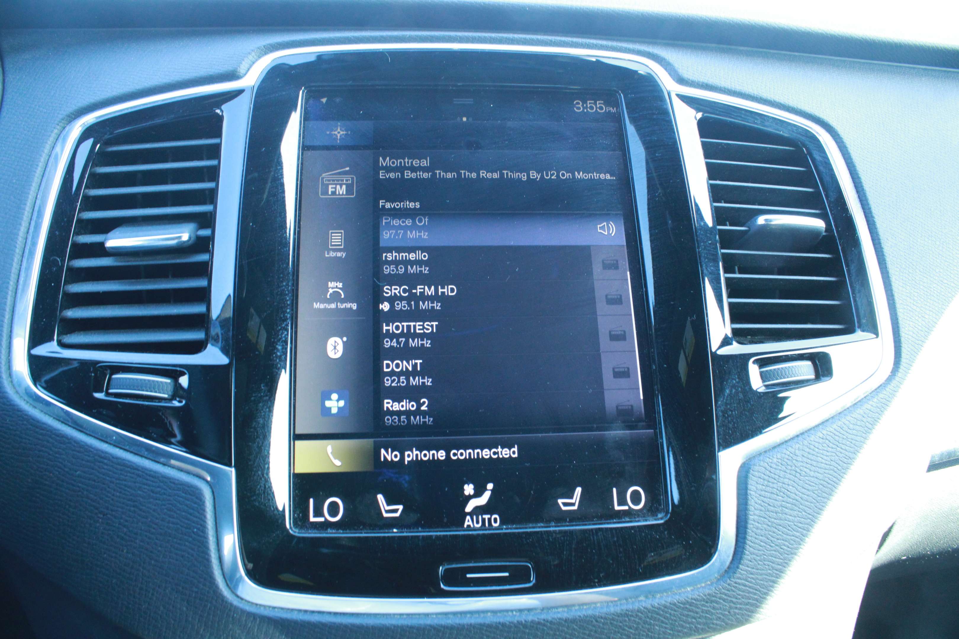 2017 Volvo XC90 AWD T6 Momentum 7-Passenger thumb 41
