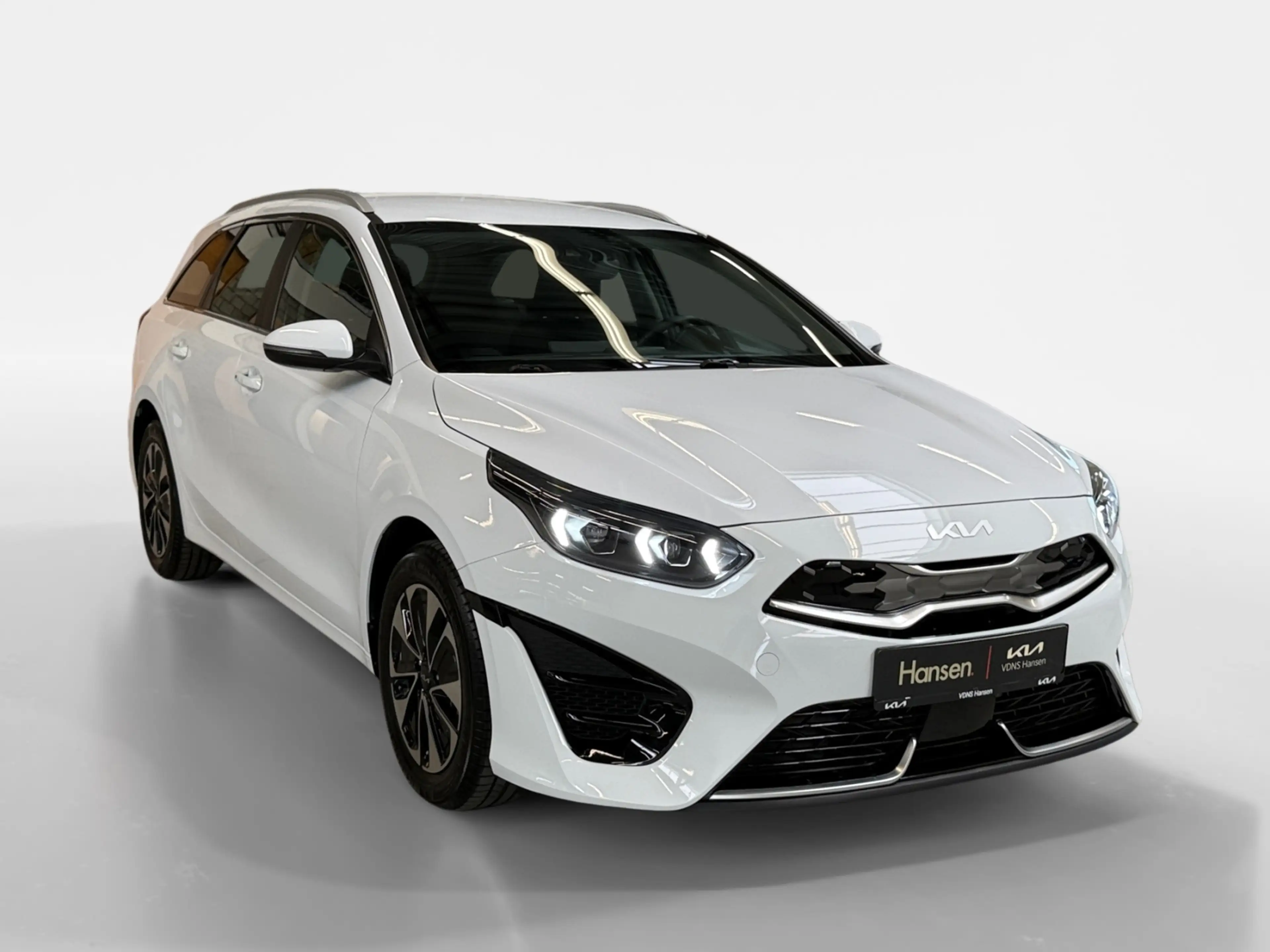 Kia Ceed SW / cee'd SW Sportswagon 1.6 GDI PHEV DynamicLine I Camera I Ca — photo 4