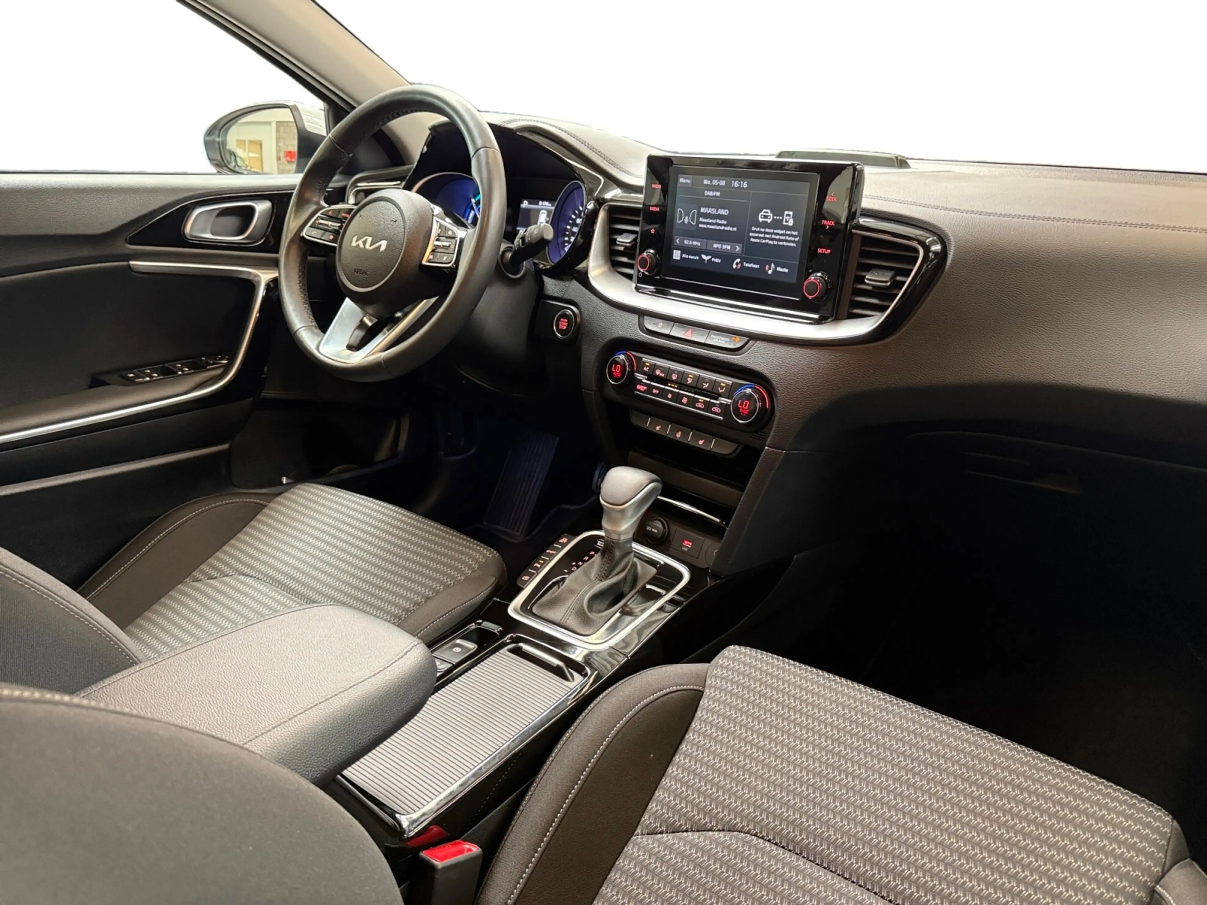 Kia Ceed SW / cee'd SW Sportswagon 1.6 GDI PHEV DynamicLine I Camera I Ca — photo 3
