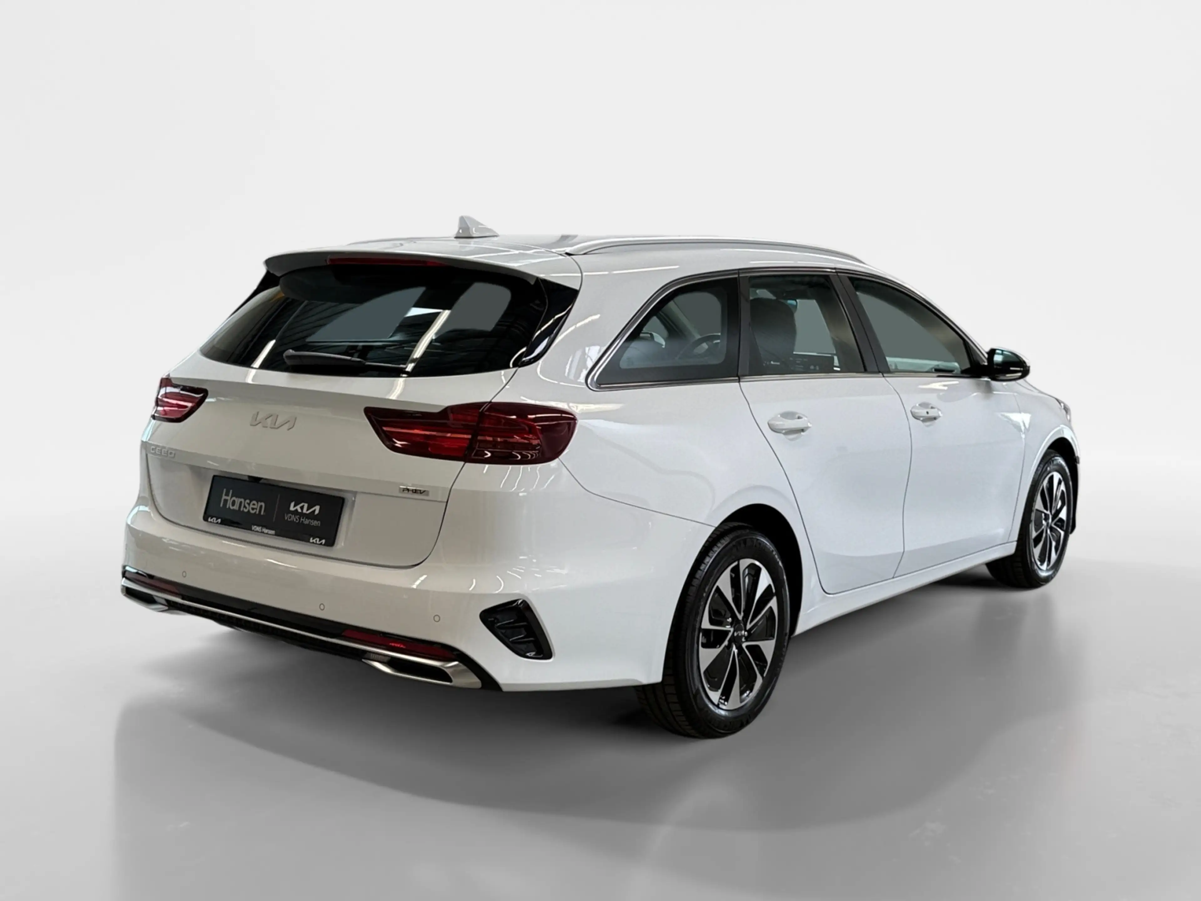 Kia Ceed SW / cee'd SW Sportswagon 1.6 GDI PHEV DynamicLine I Camera I Ca — photo 2