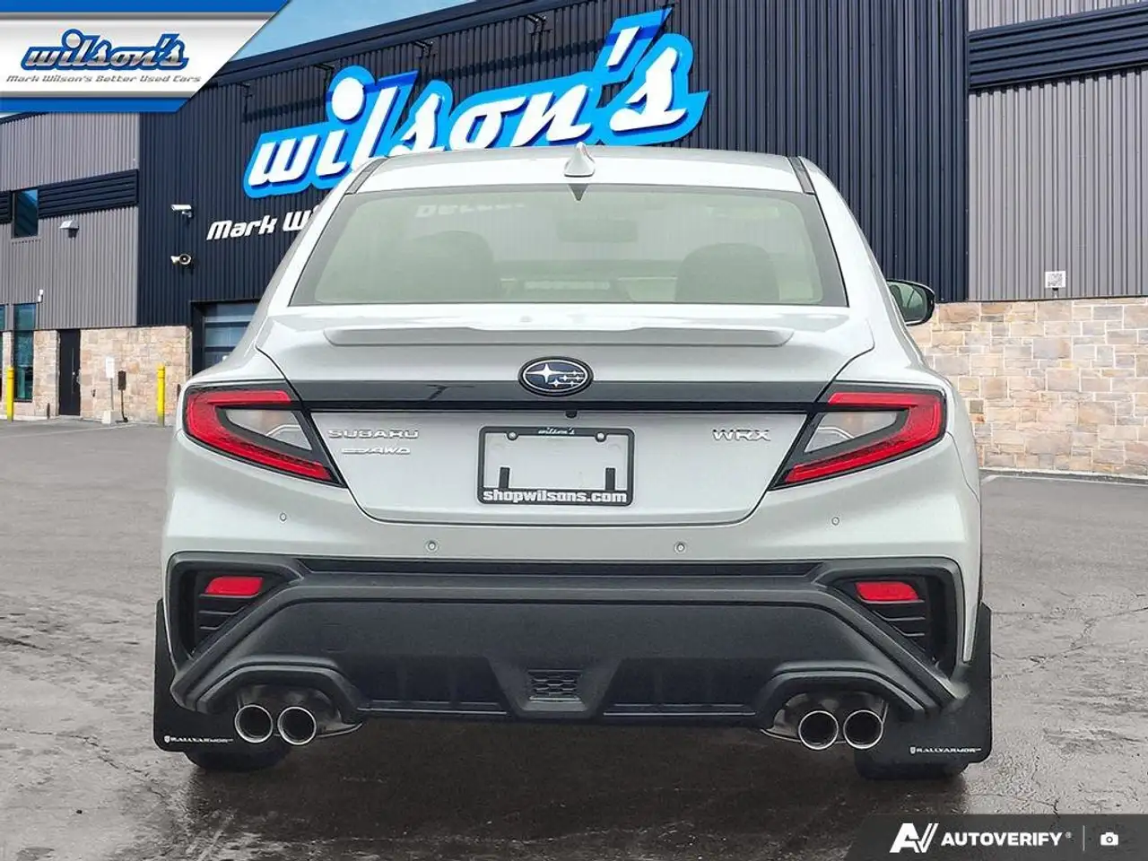 Subaru WRX снимка Subaru WRX