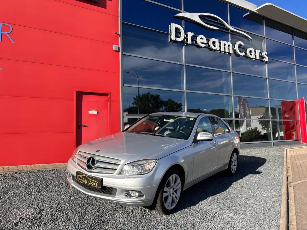 Mercedes-Benz C 320