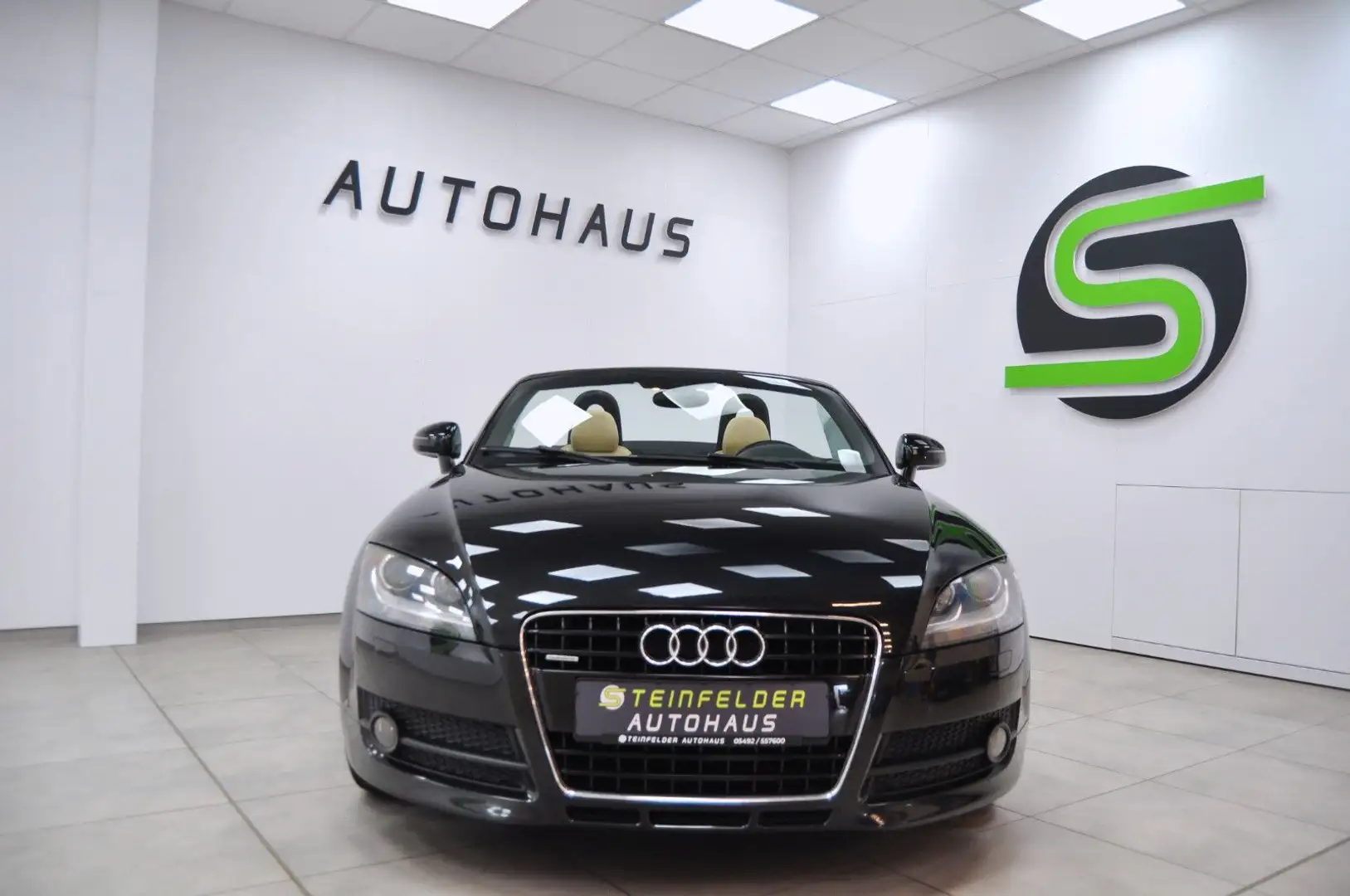 Audi TT 3.2 Roadster quattro / LEDER / XENON / SHZ Schwarz - 2
