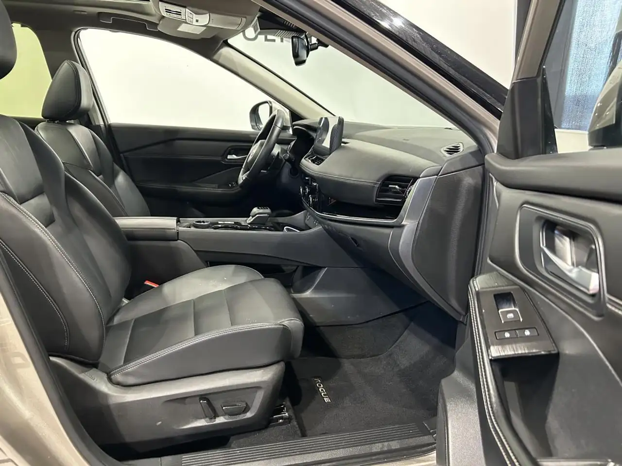 Nissan Rogue photo Nissan Rogue